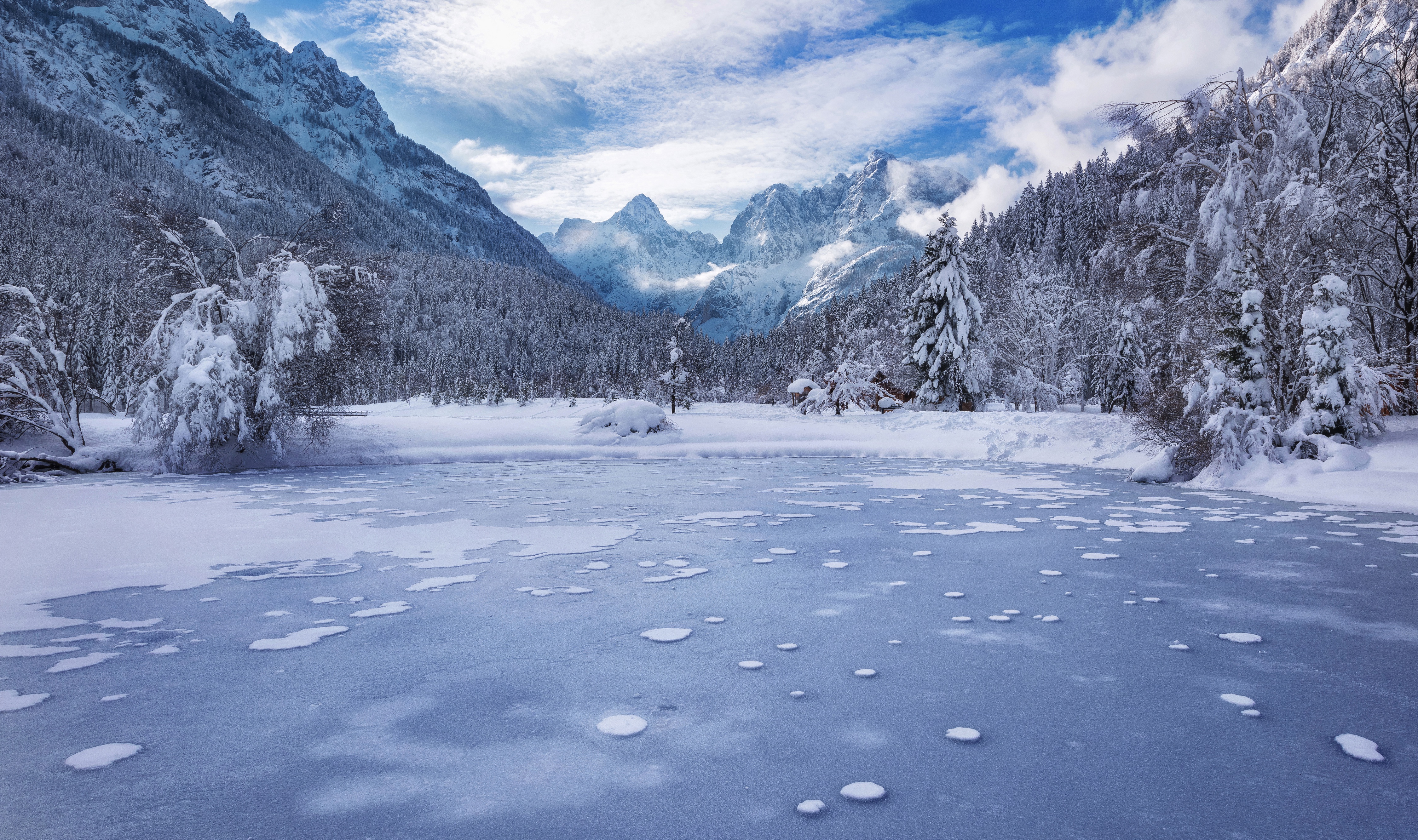 無料モバイル壁紙風景, 冬, 自然, 雪, 山, 森, 地球をダウンロードします。