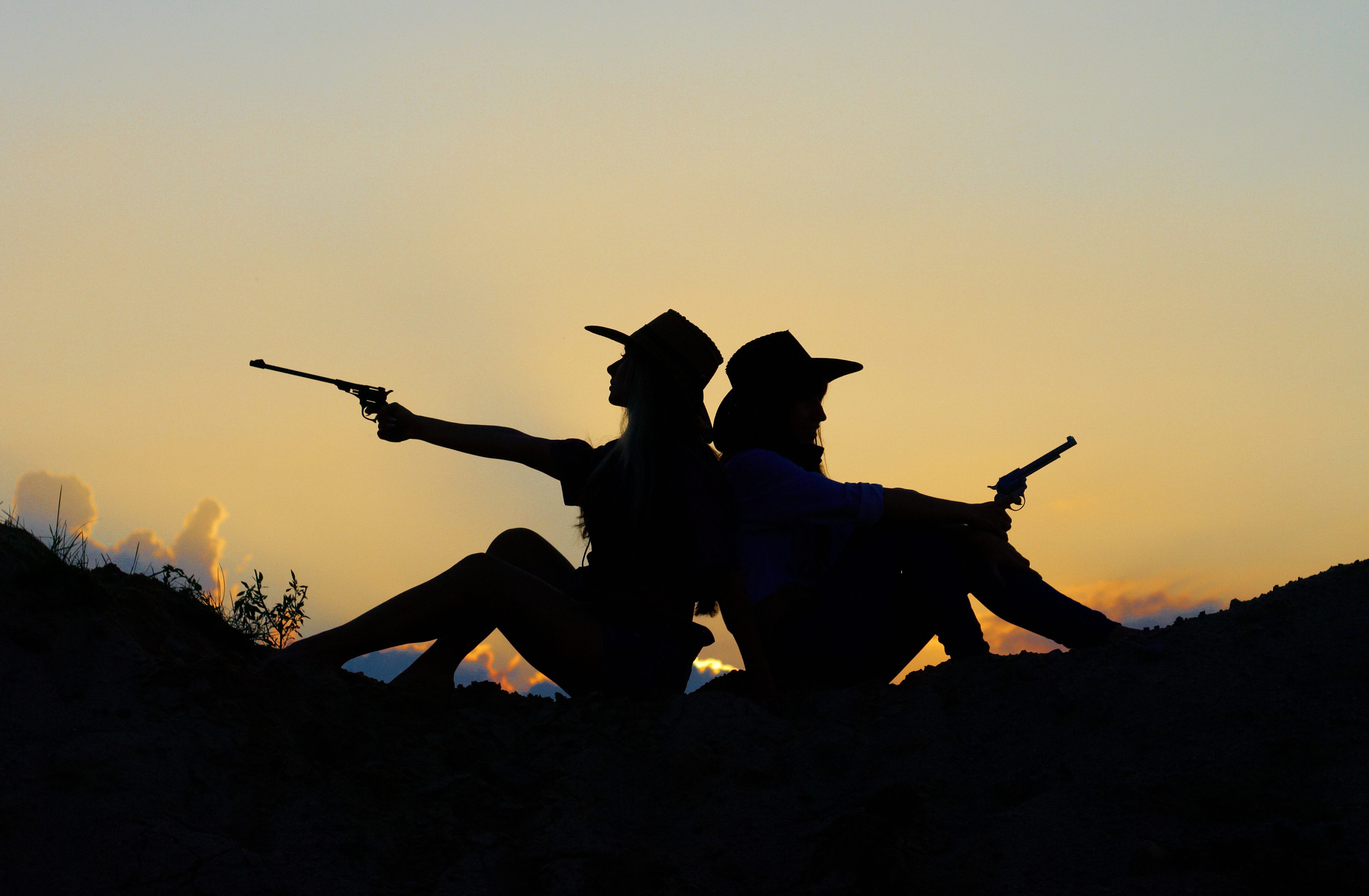 cowgirl, women, girls & guns, silhouette