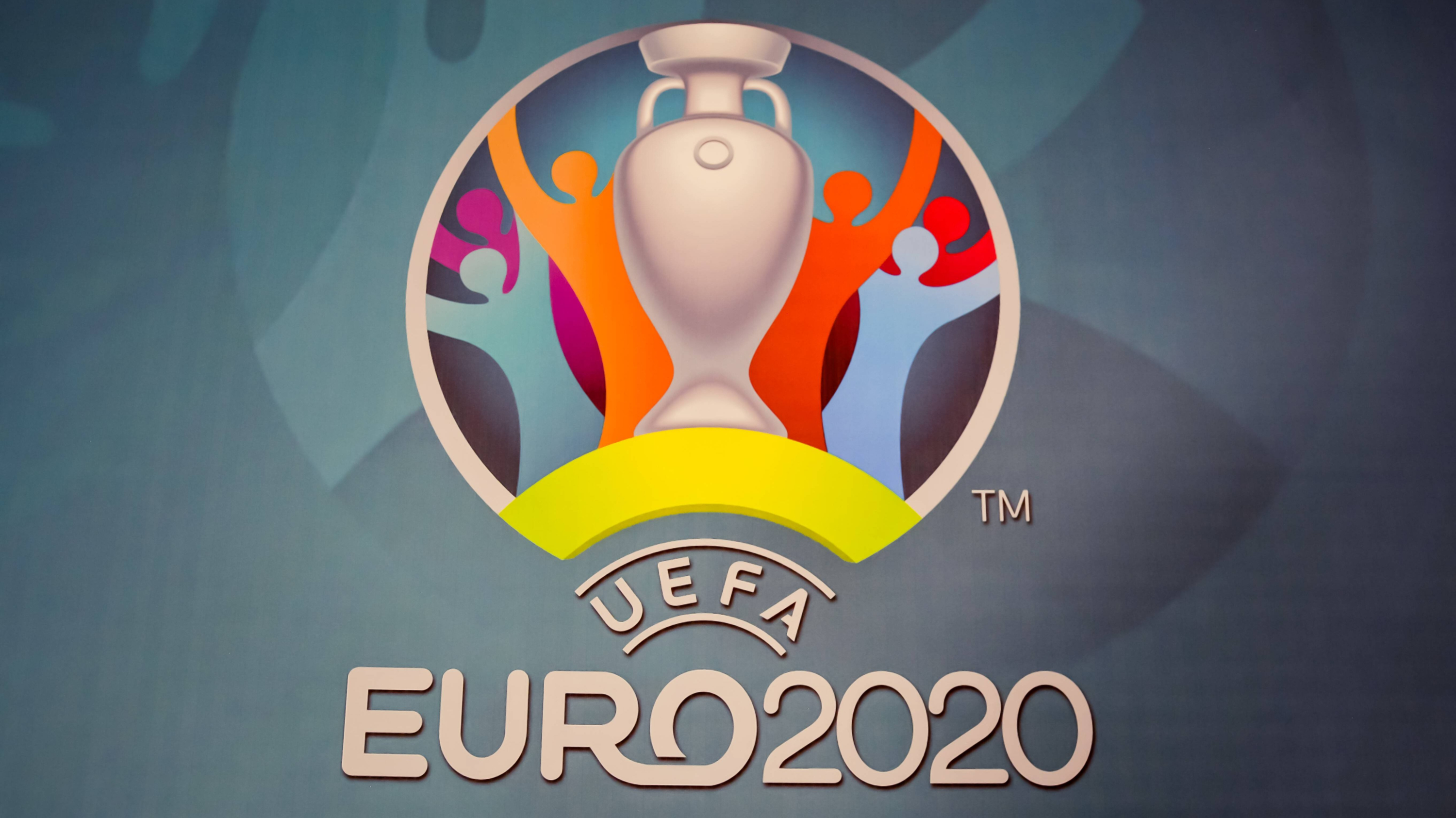 1025548 télécharger l'image des sports, uefa euro 2020, football, trophée - fonds d'écran et économiseurs d'écran gratuits
