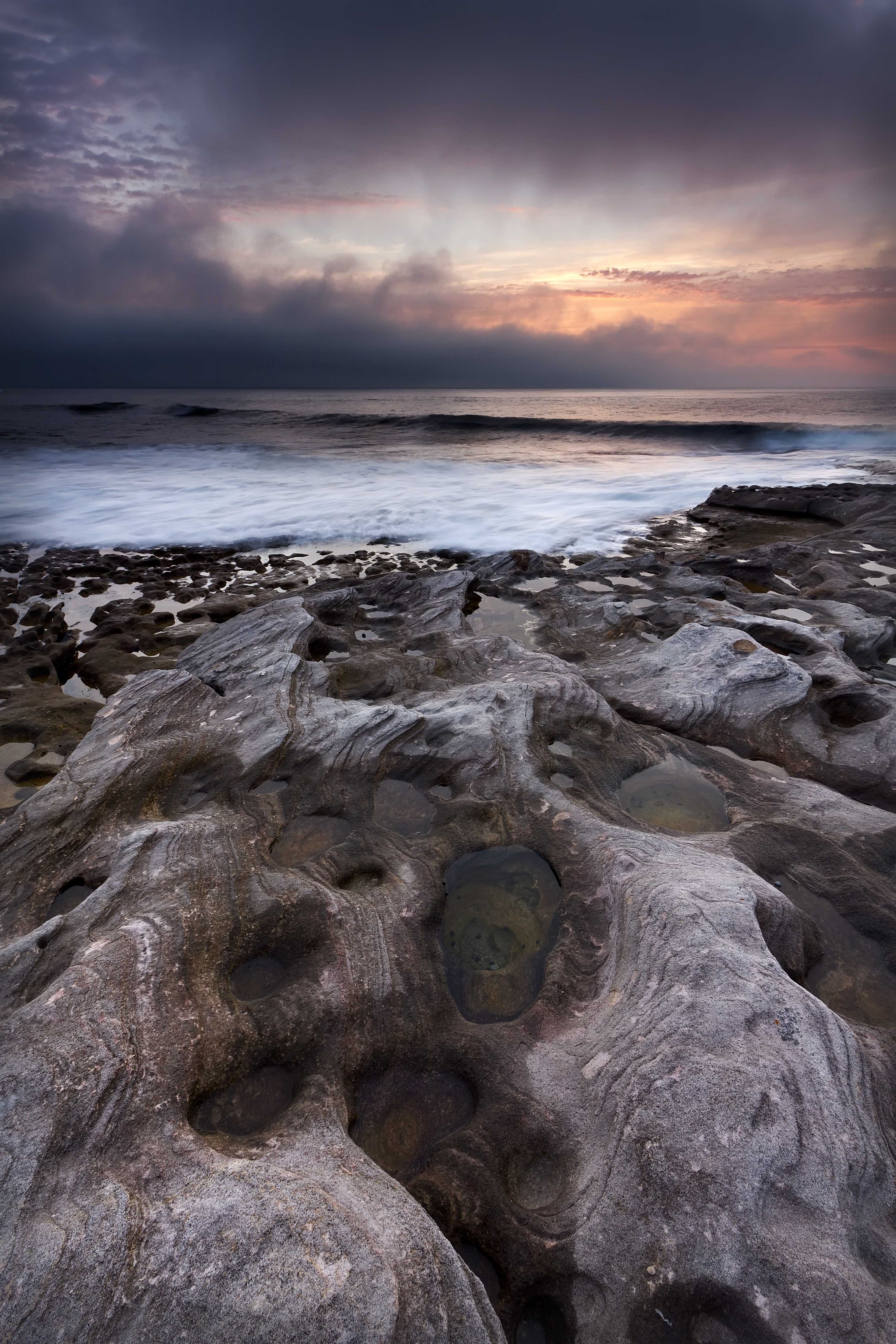 Download mobile wallpaper Rocks, Sunset, Horizon, Nature, Sea for free.