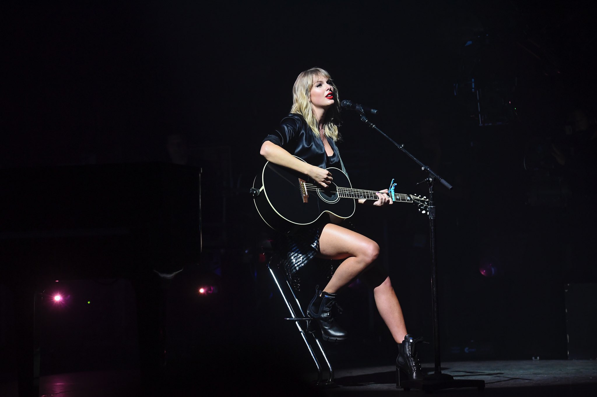 Free download wallpaper Music, Concert, Taylor Swift on your PC desktop