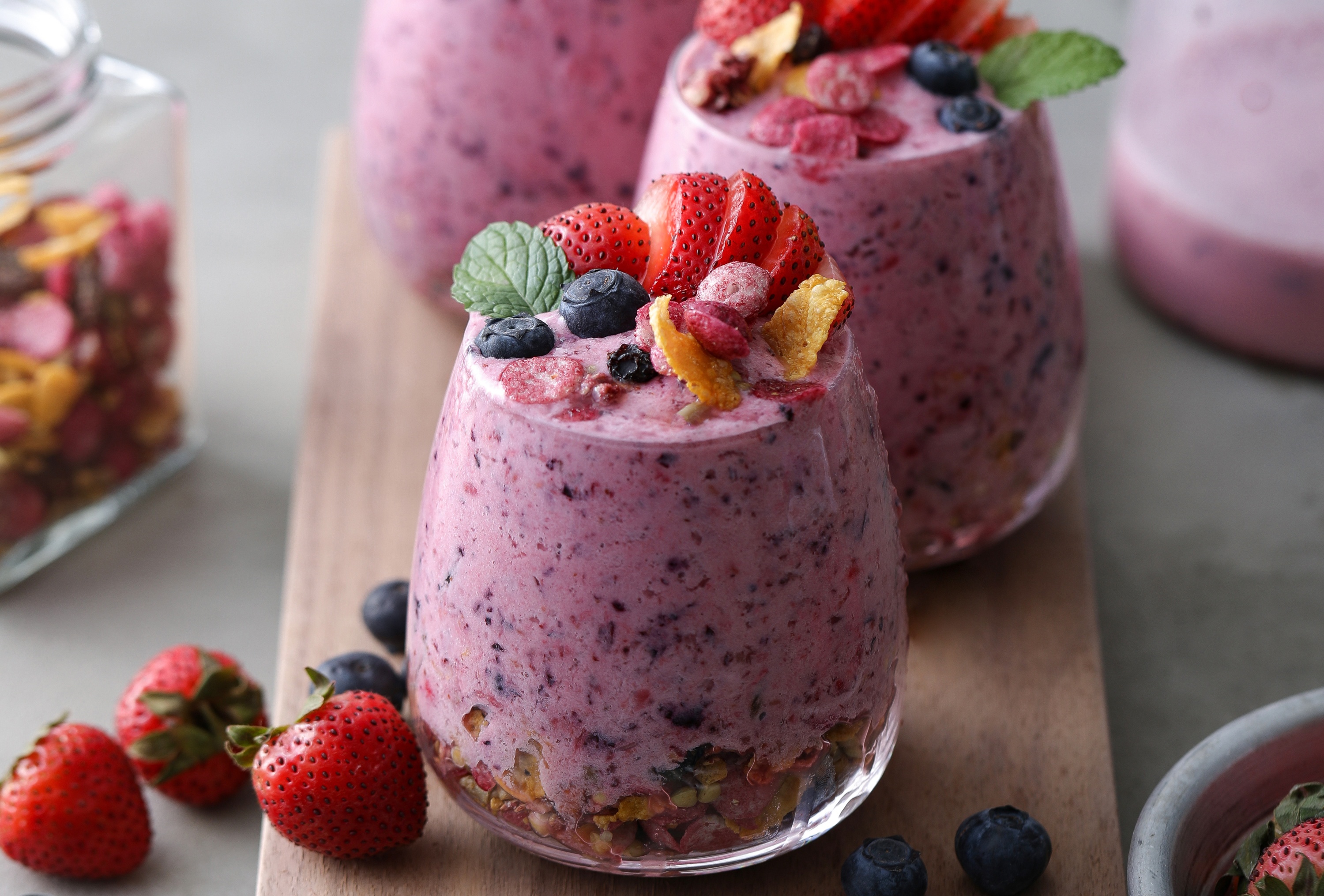 Download mobile wallpaper Food, Strawberry, Dessert, Blueberry, Still Life, Fruit for free.