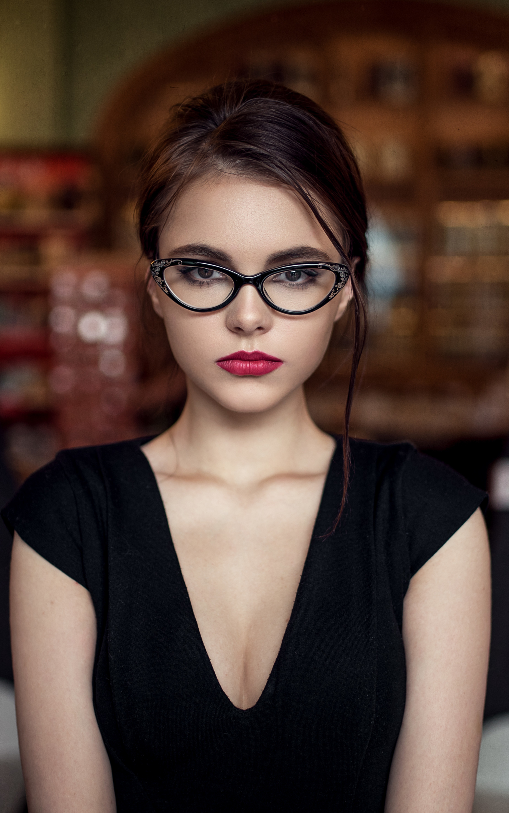 Download mobile wallpaper Glasses, Women, Oktyabrina Maximova for free.