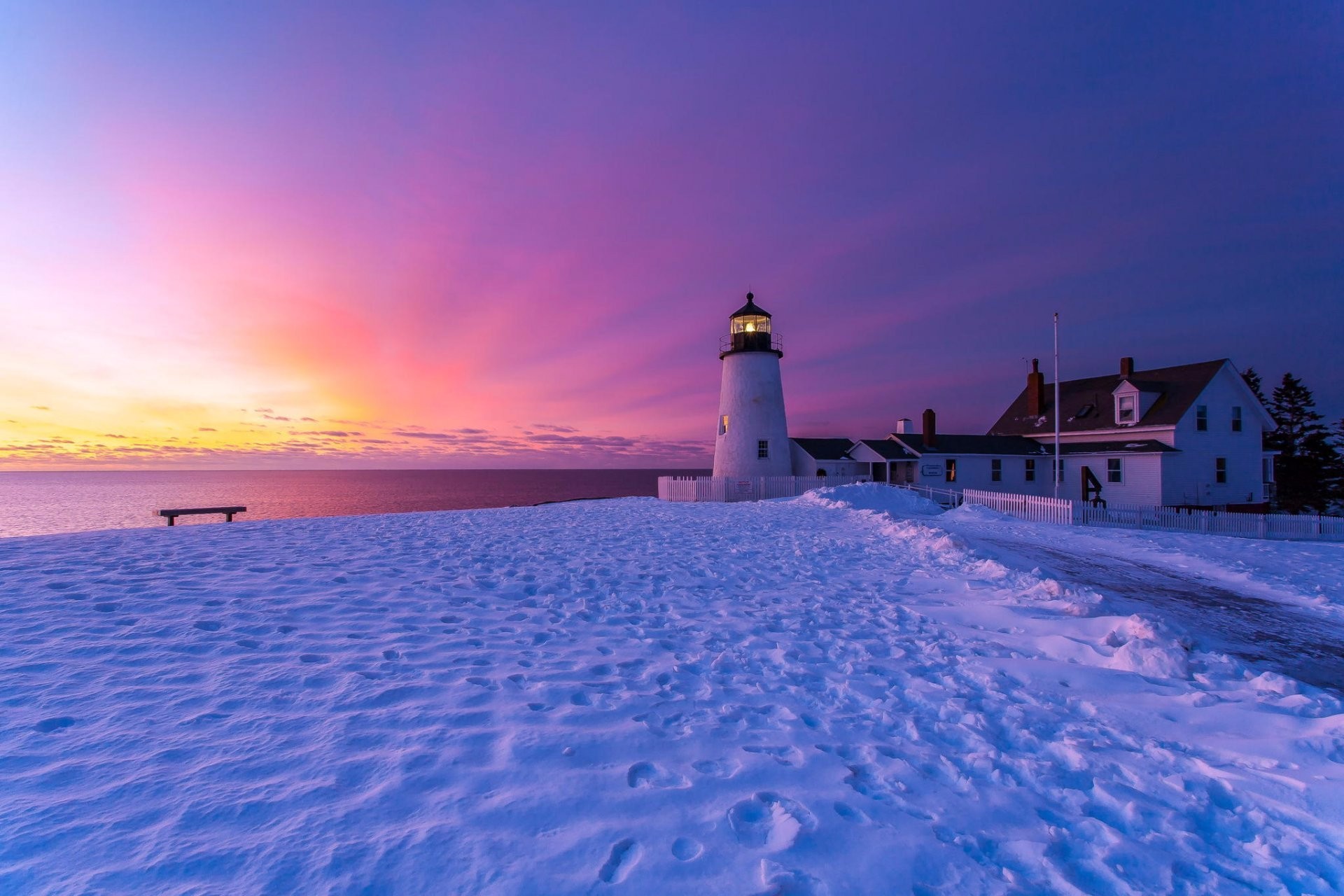 Descarga gratis la imagen Invierno, Nieve, Horizonte, Faro, Hecho Por El Hombre en el escritorio de tu PC