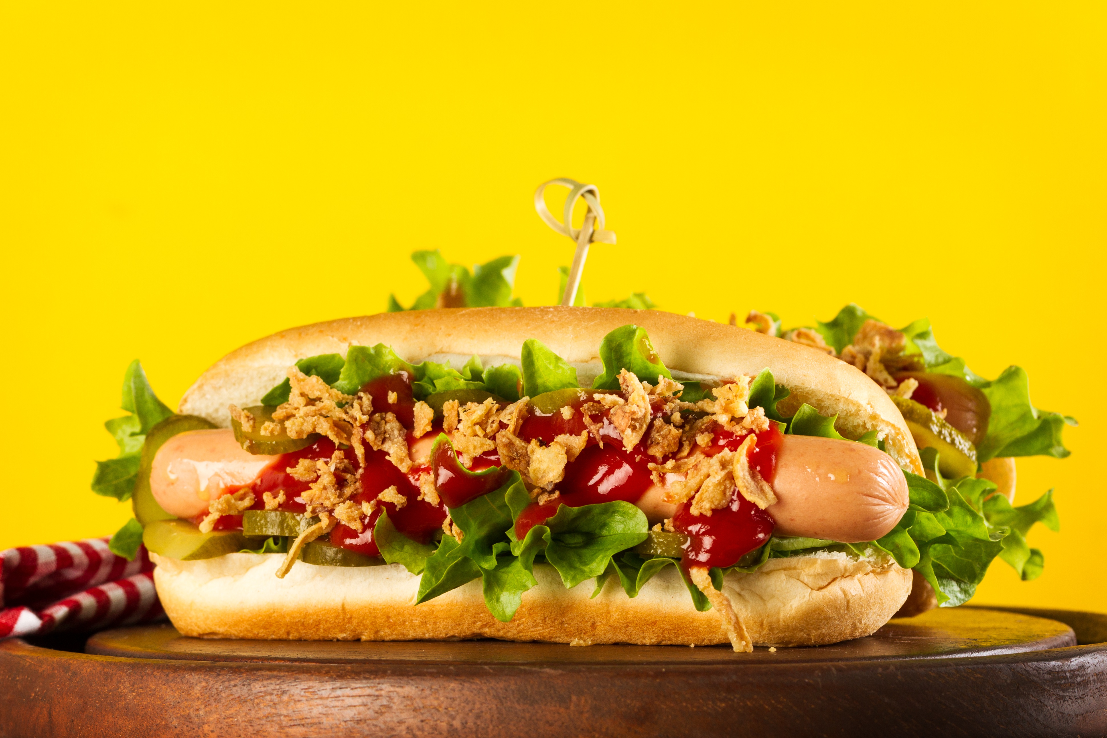 890411 Bild herunterladen nahrungsmittel, hotdog, brot, würstchen - Hintergrundbilder und Bildschirmschoner kostenlos