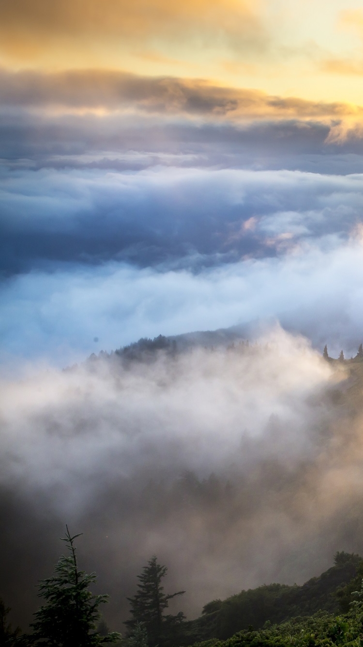 Handy-Wallpaper Landschaft, Natur, Berg, Nebel, Sonnenaufgang, Gebirge, Wolke, Szene, Szenisch, Erde/natur kostenlos herunterladen.