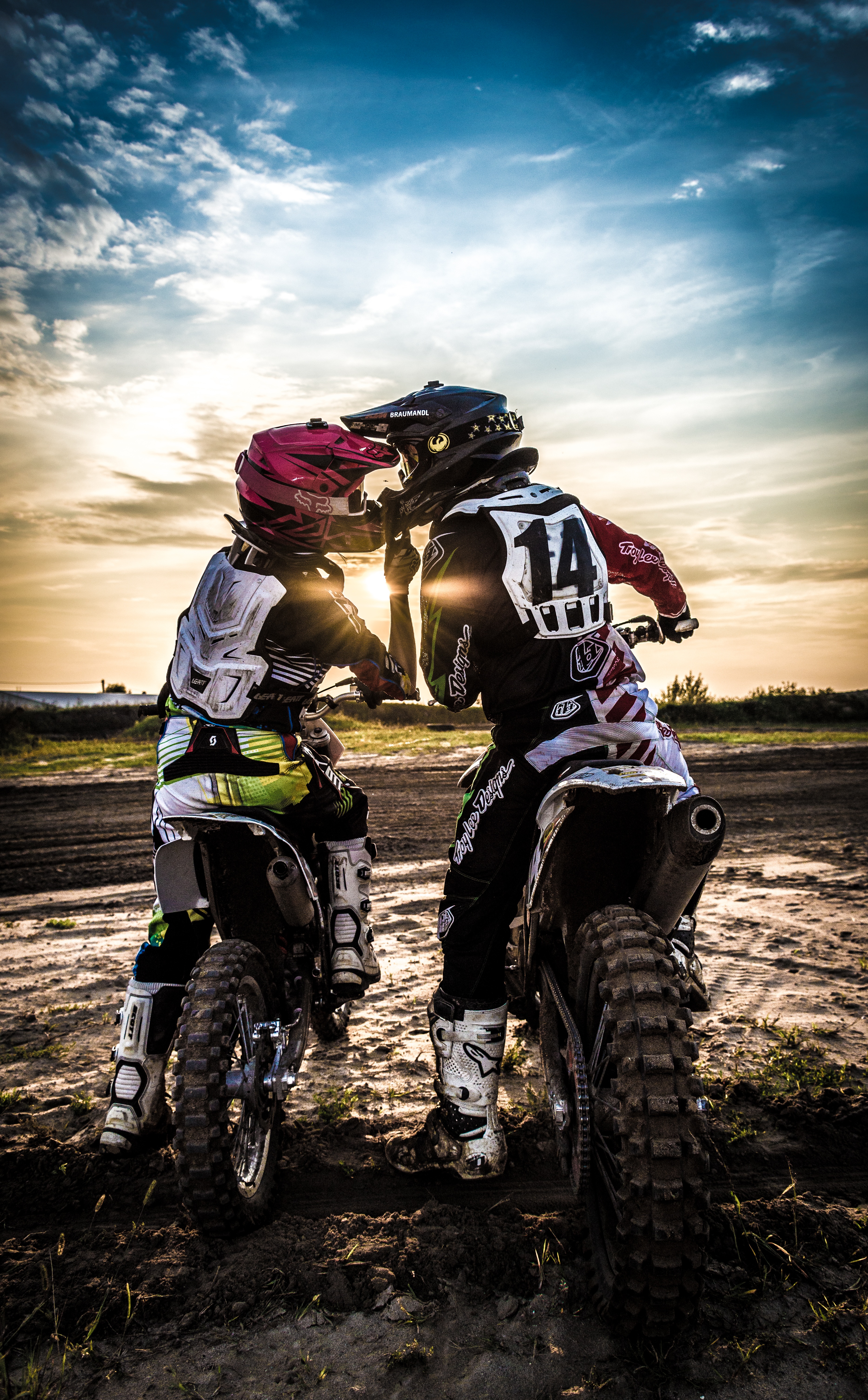 sports, motocross, motorcycles, love, kiss, sunset, moto HD wallpaper