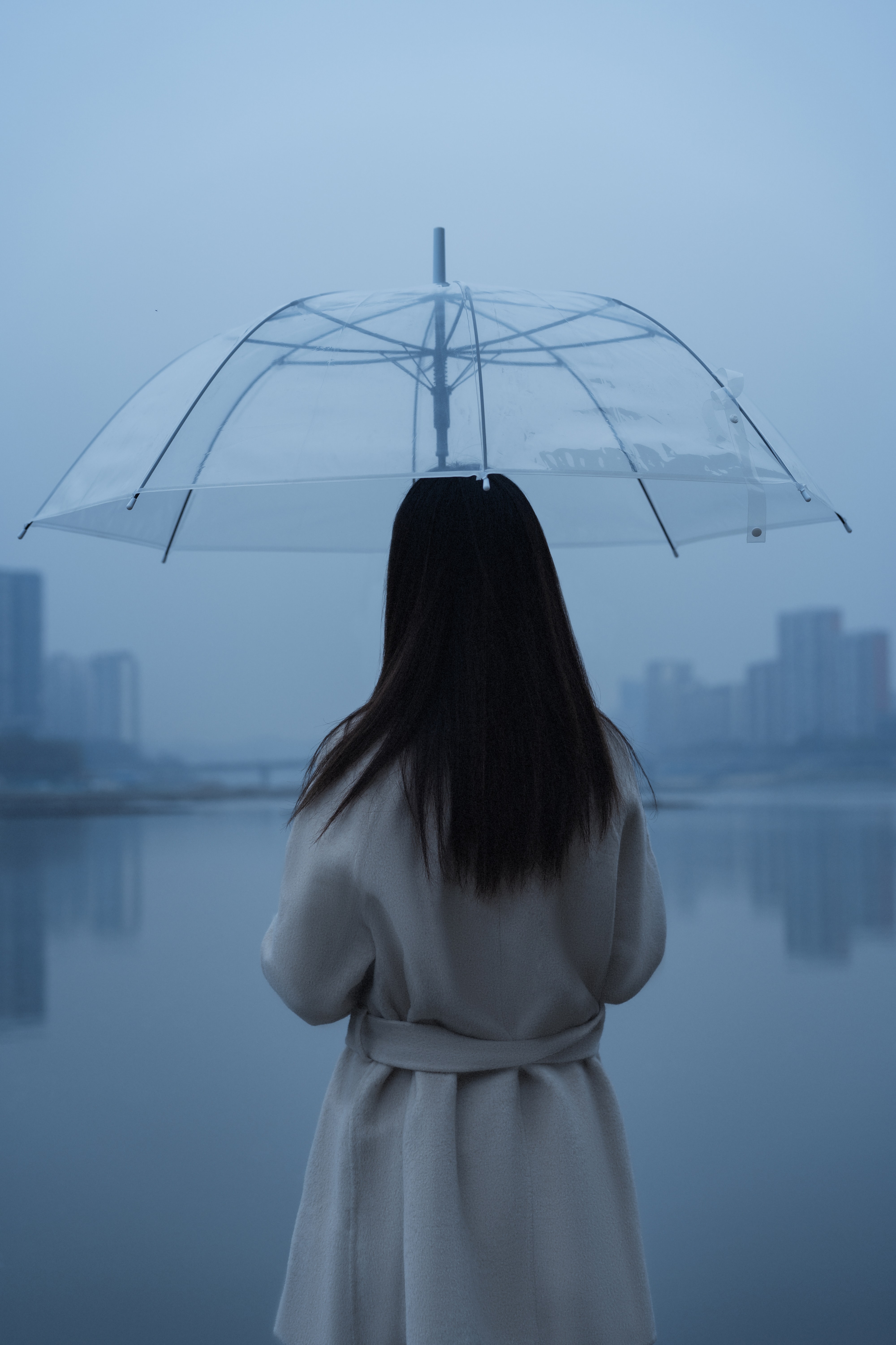 111823 скачать обои одиночество, зонт, одинокий, девушка, человек, дождь, разное - заставки и картинки бесплатно