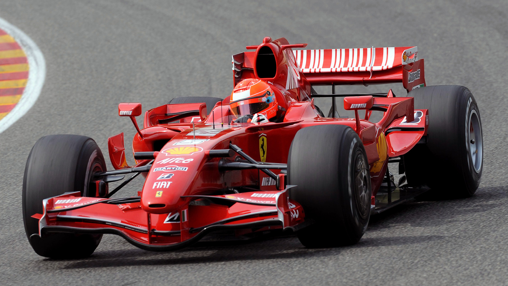 Laden Sie Ferrari F2007 HD-Desktop-Hintergründe herunter