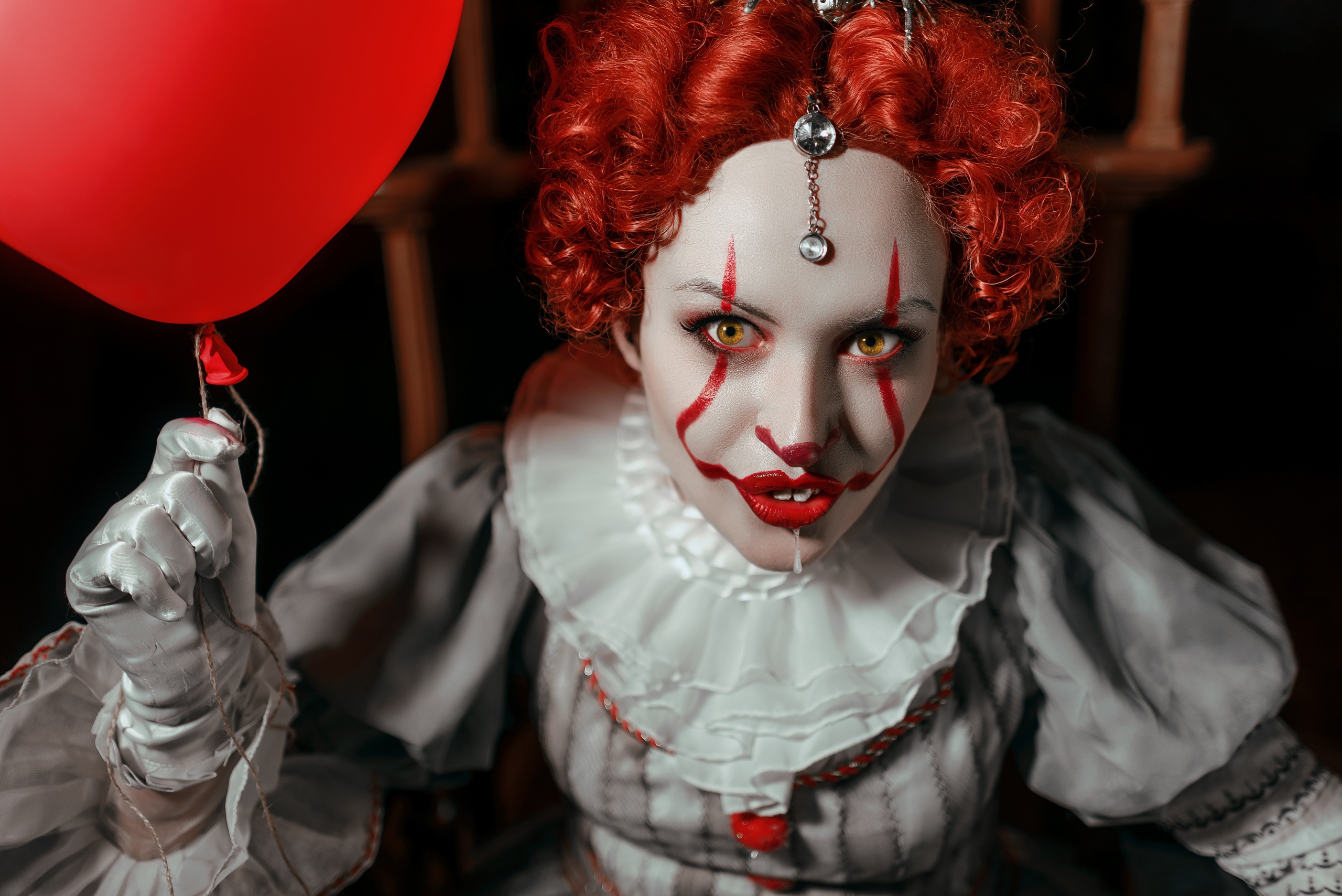 Download mobile wallpaper Women, Clown, Red Hair, Lipstick, Cosplay, Pennywise (It) for free.