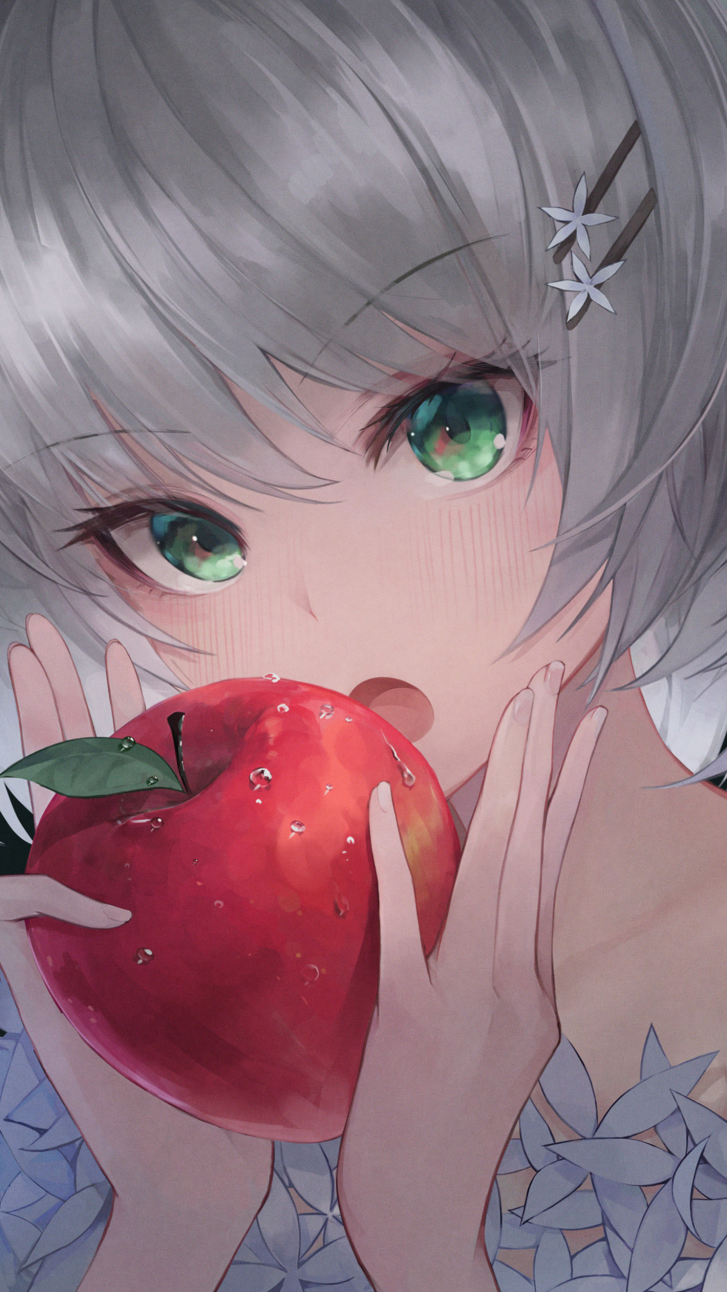 Handy-Wallpaper Graue Haare, Apfel, Grüne Augen, Original, Animes kostenlos herunterladen.