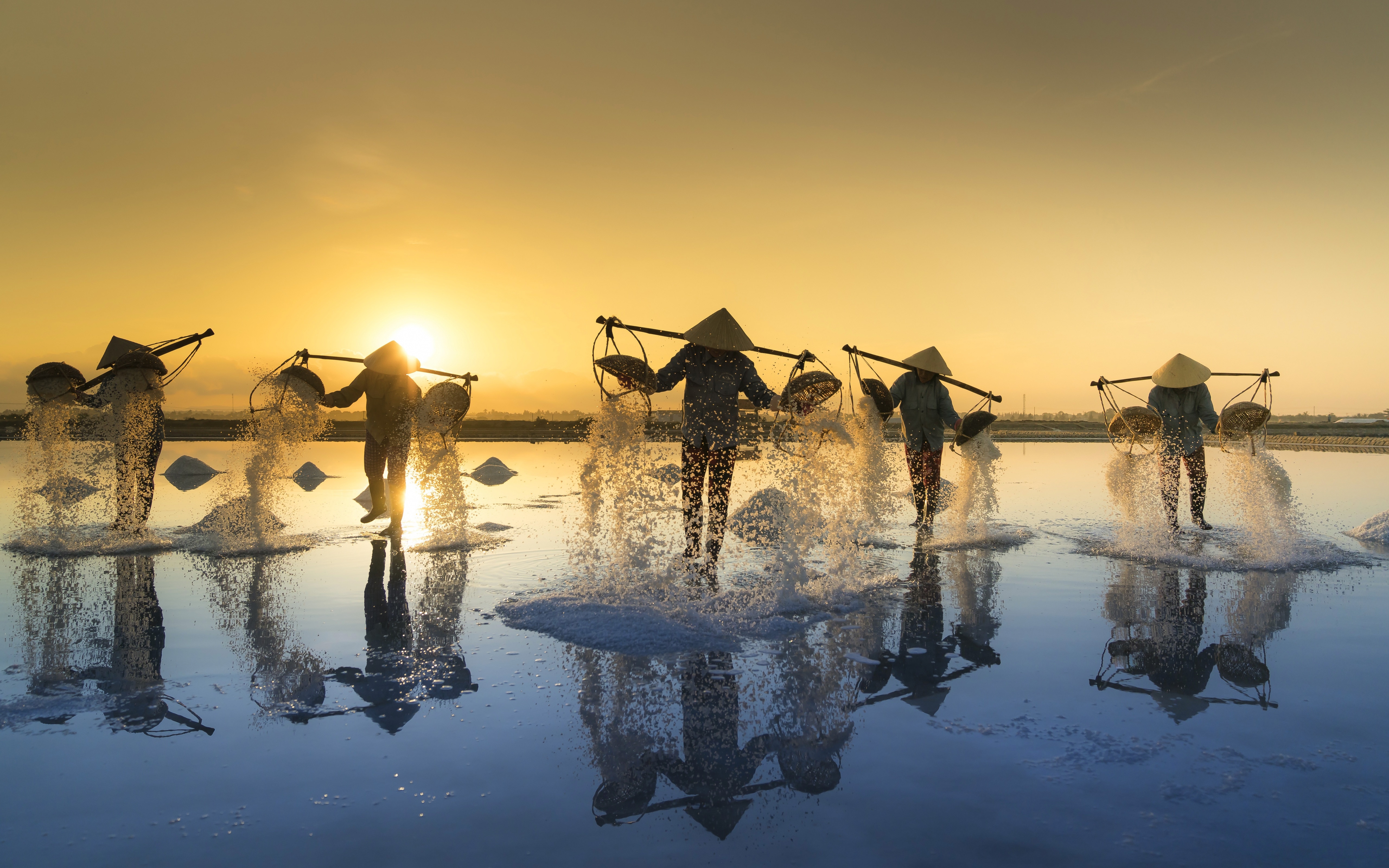 Free download wallpaper People, Reflection, Sunrise, Photography, Asian Conical Hat on your PC desktop