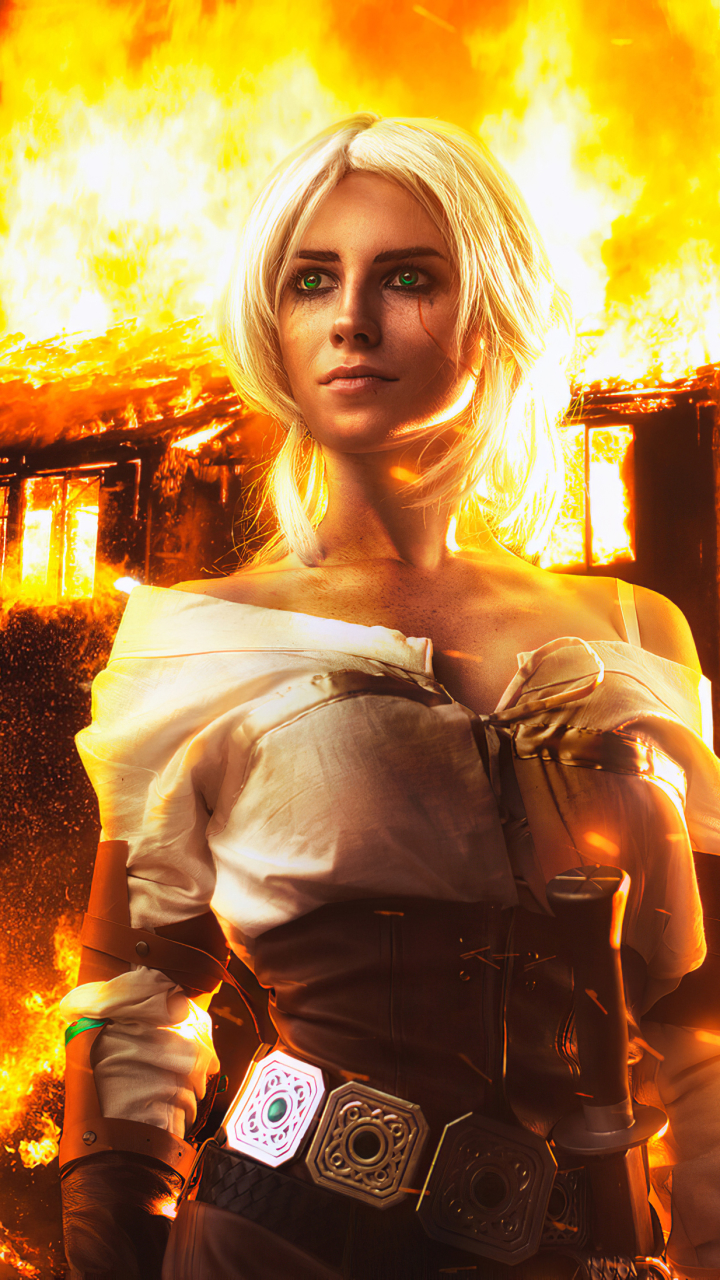 Download mobile wallpaper Fire, Green Eyes, Video Game, White Hair, The Witcher, The Witcher 3: Wild Hunt, Ciri (The Witcher) for free.