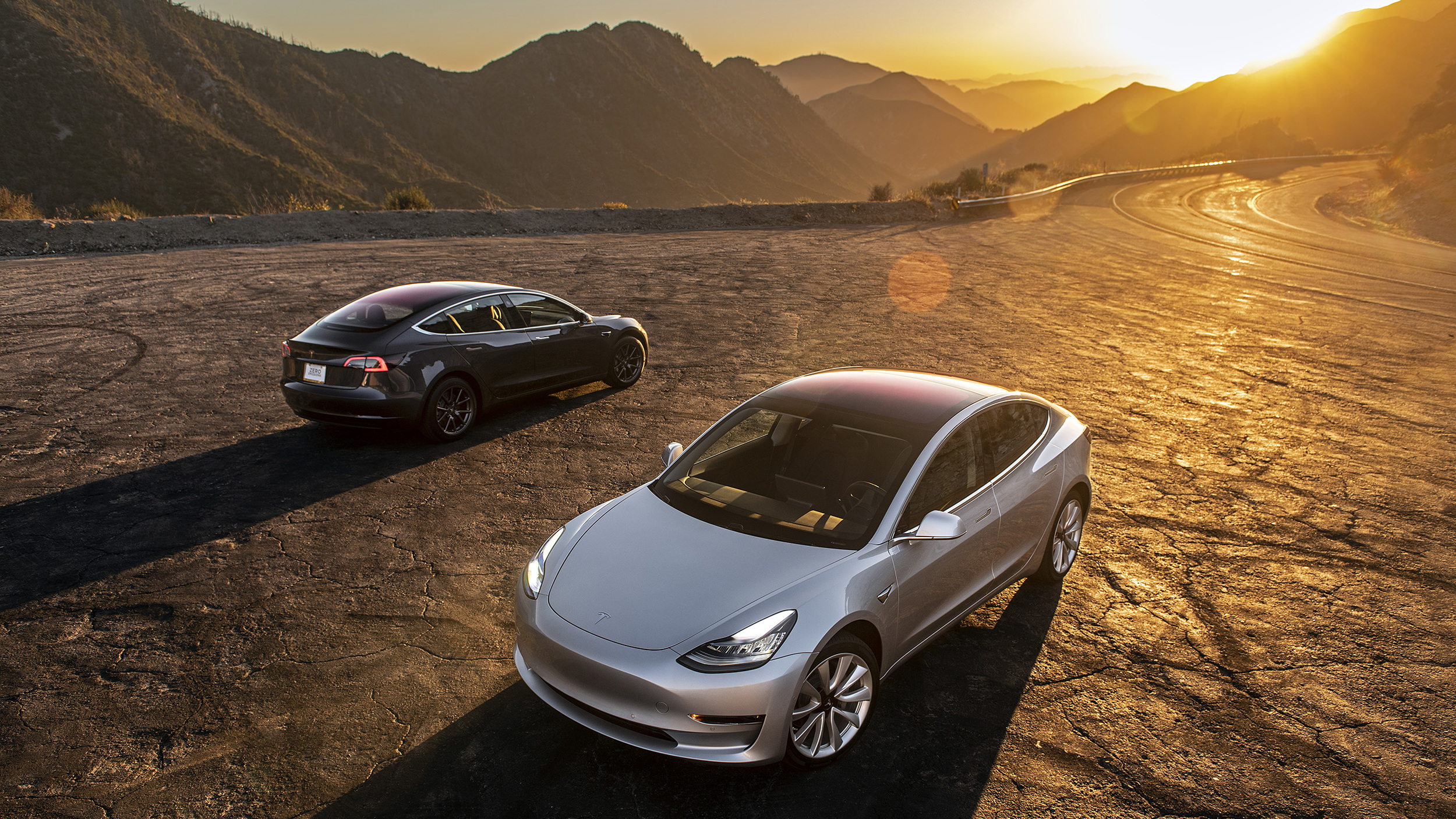 Handy-Wallpaper Autos, Fahrzeuge, Silbernes Auto, Tesla Motors, Tesla Modell 3 kostenlos herunterladen.