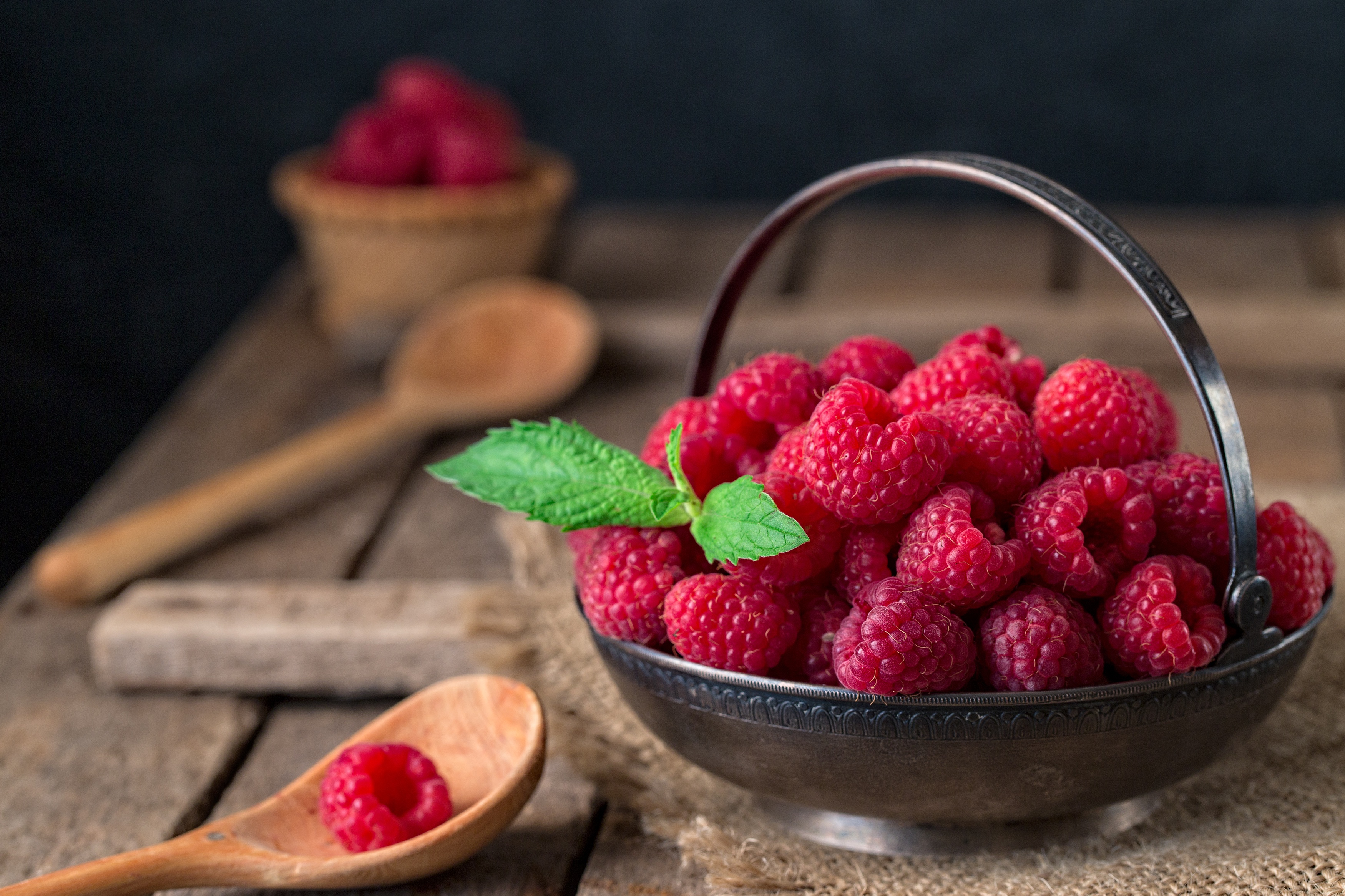 Free download wallpaper Fruits, Food, Raspberry, Still Life, Berry, Fruit on your PC desktop