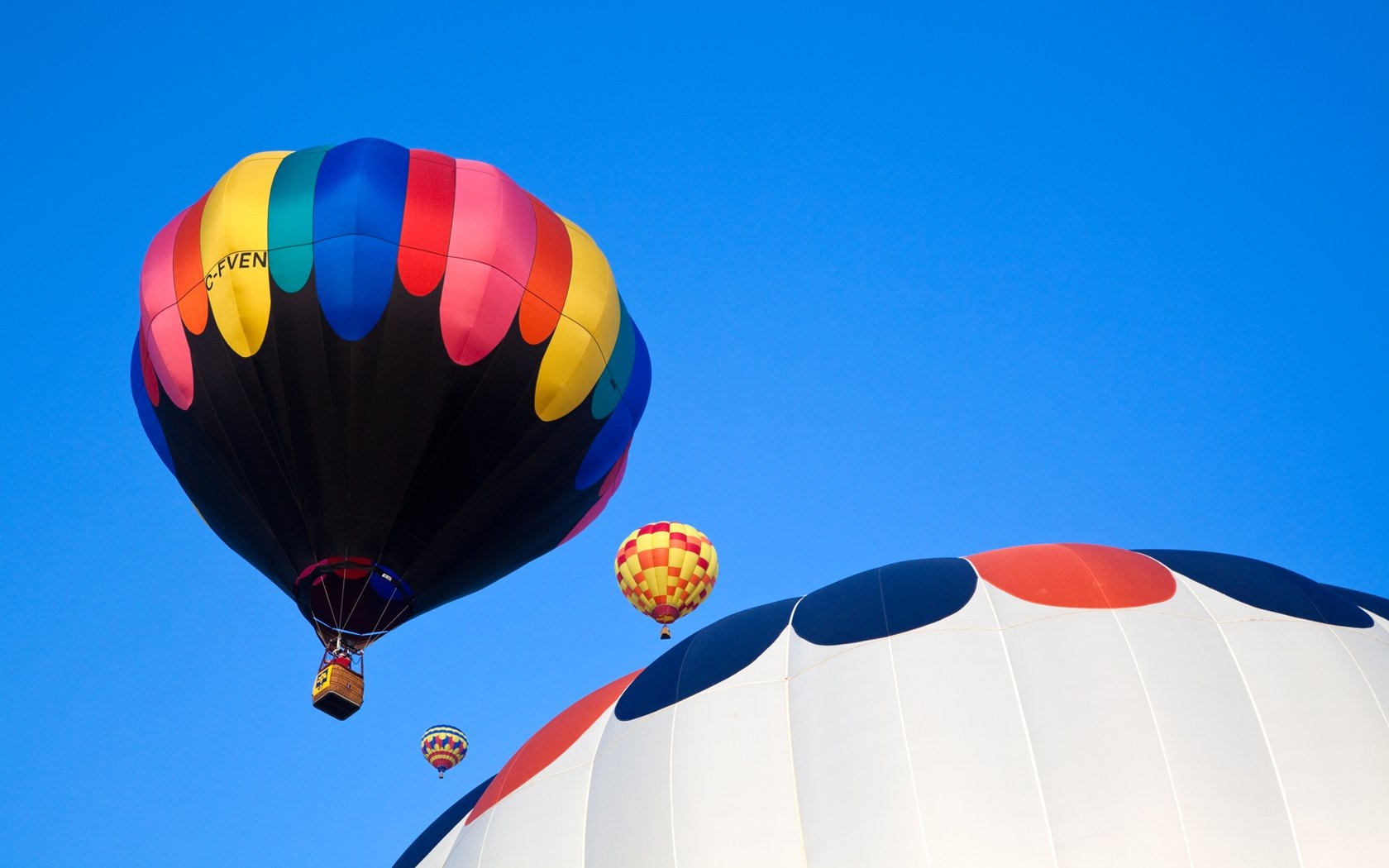 Free download wallpaper Vehicles, Hot Air Balloon on your PC desktop