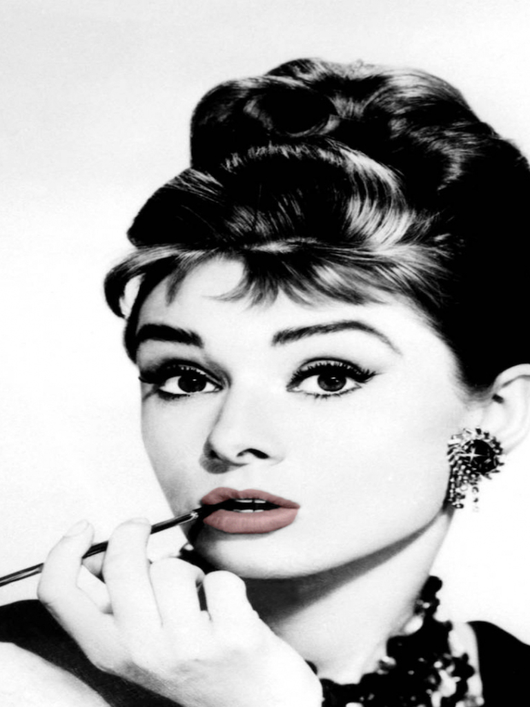 Téléchargez des papiers peints mobile Célébrités, Audrey Hepburn gratuitement.