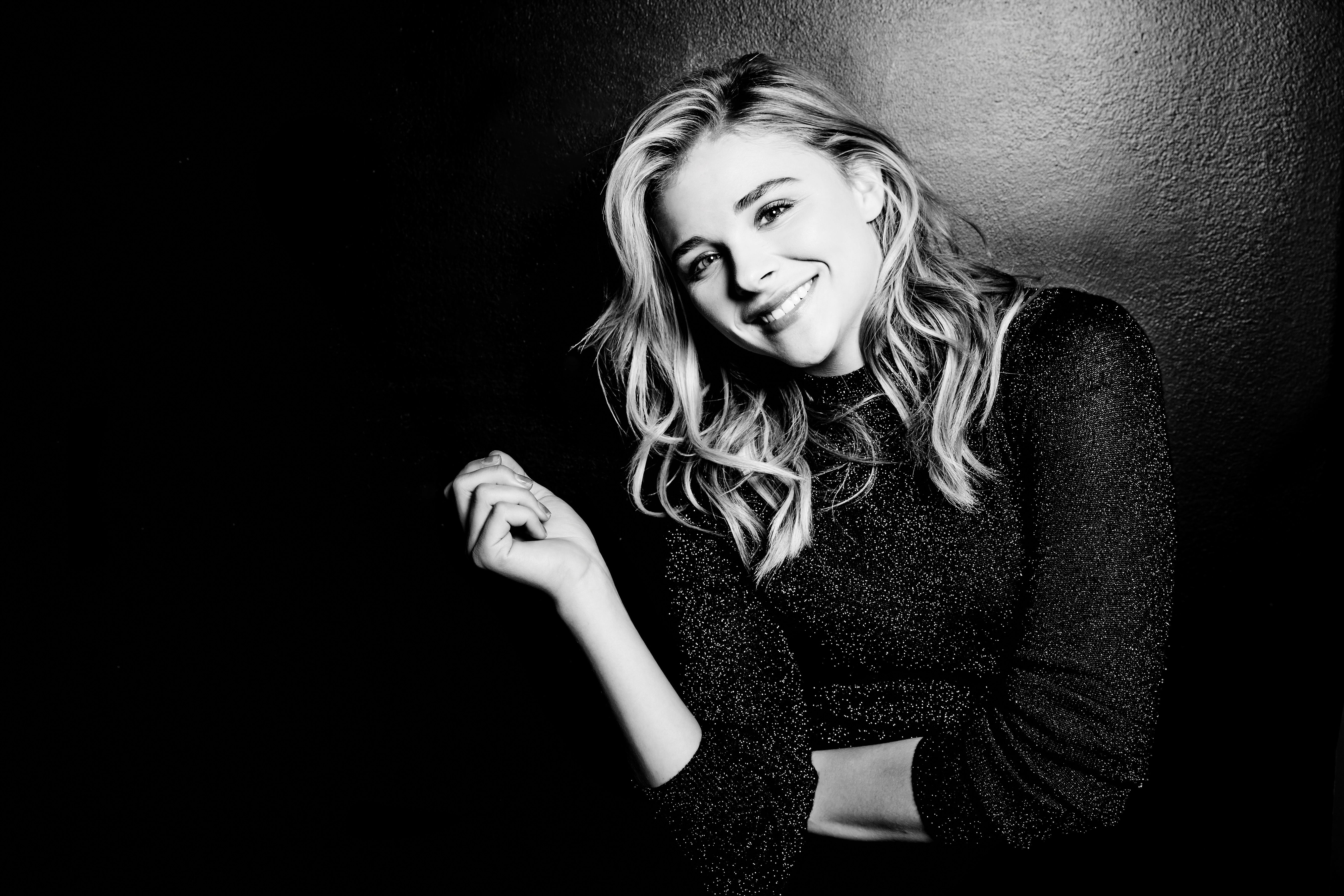 Free download wallpaper Celebrity, Chloë Grace Moretz on your PC desktop