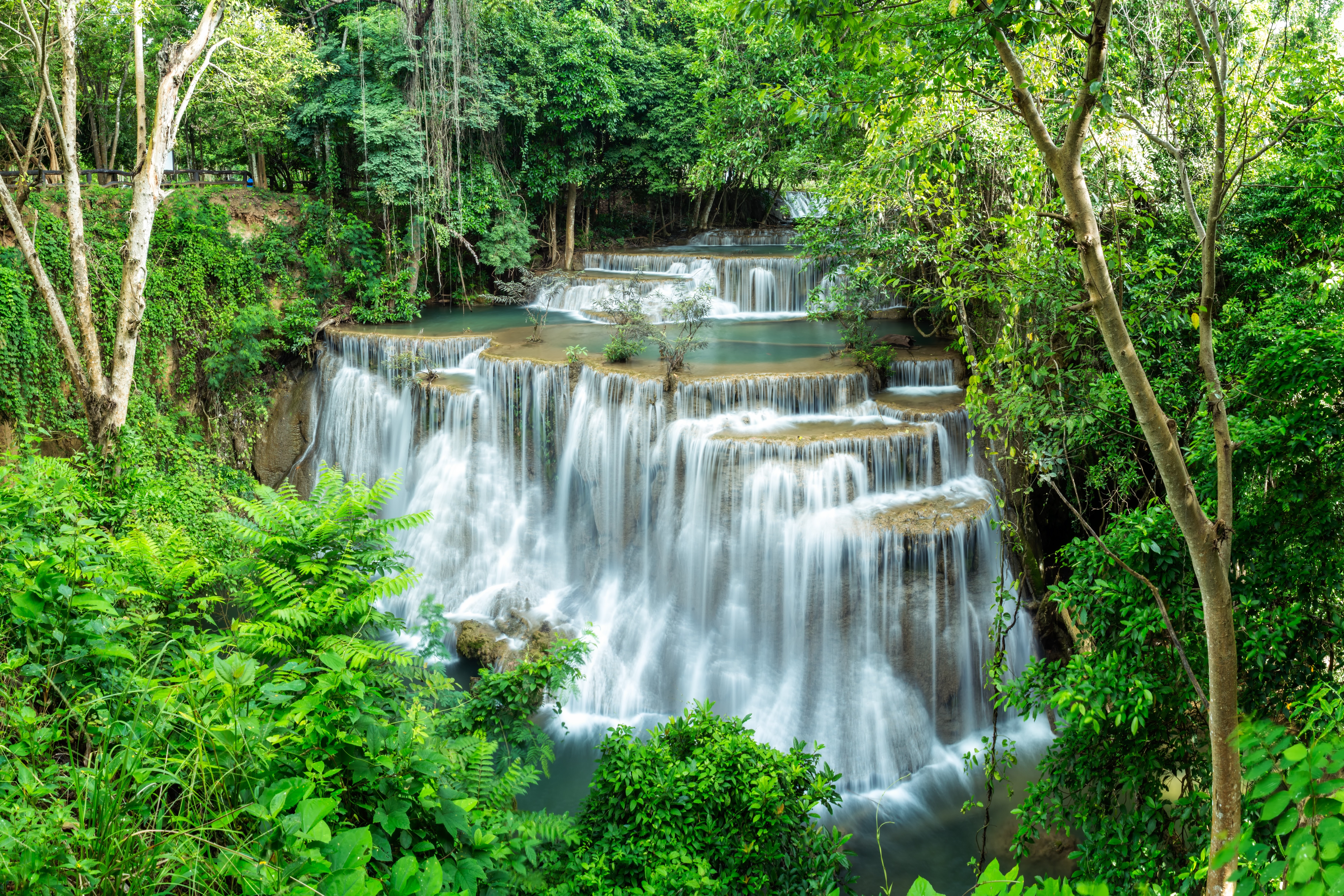 1526268 baixar papel de parede terra/natureza, cachoeira huai mae kamin, cachoeira erawan, parque nacional, tailândia, cachoeira, cachoeiras - protetores de tela e imagens gratuitamente