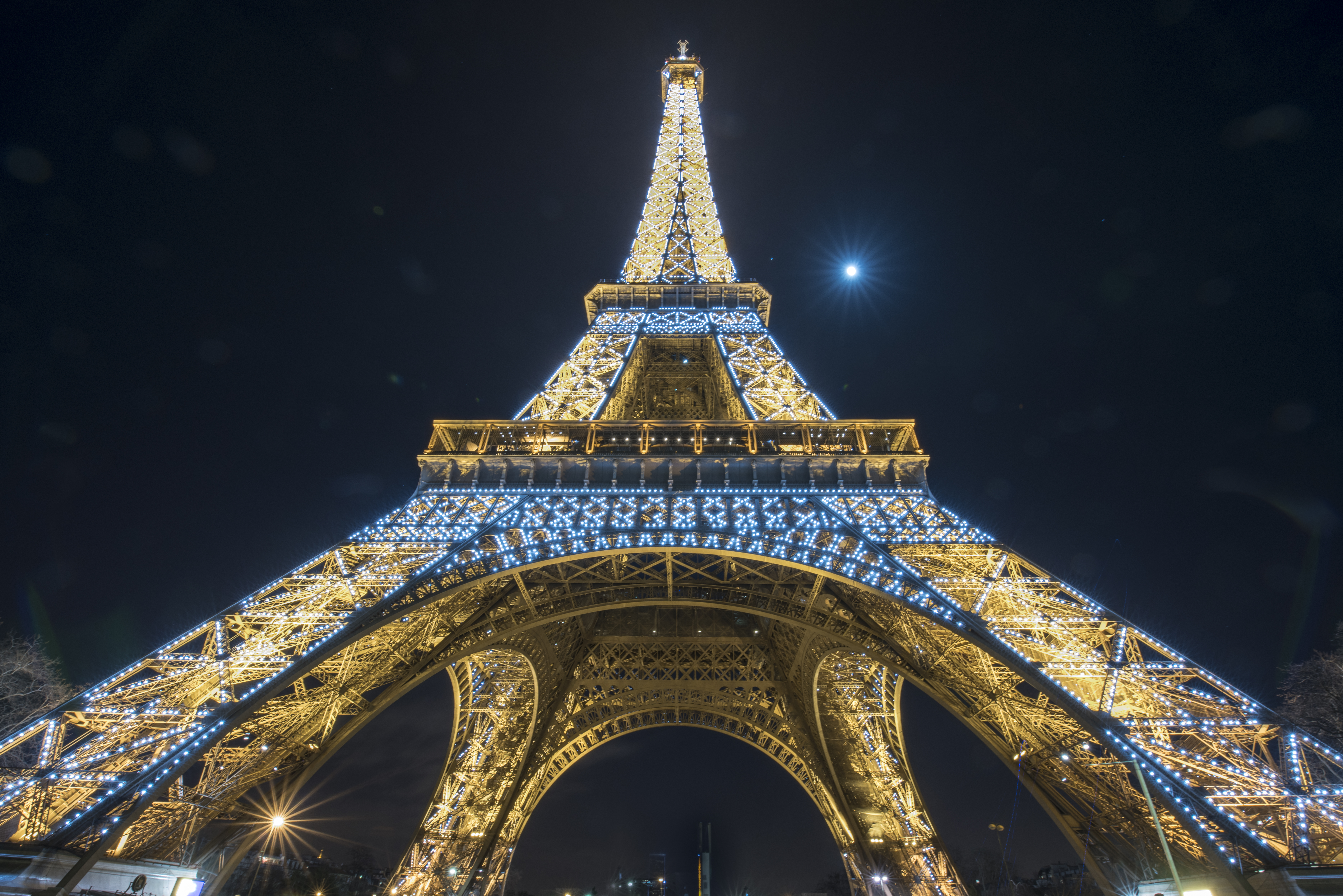 Download mobile wallpaper Night, Paris, Eiffel Tower, Monuments, Light, France, Monument, Man Made for free.