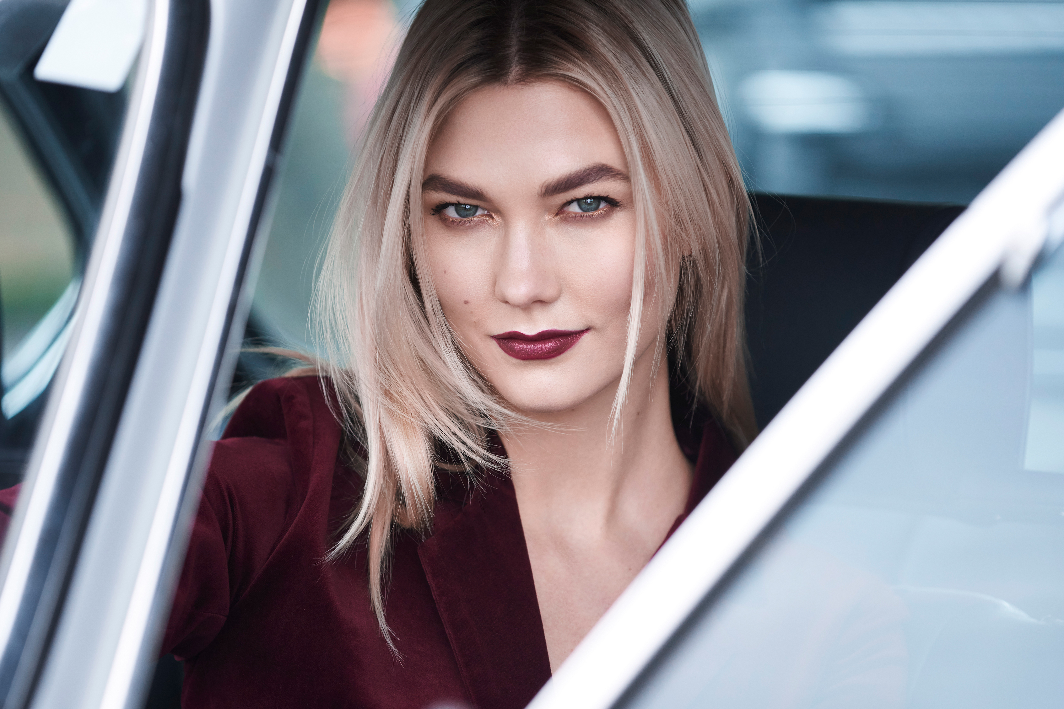 Téléchargez des papiers peints mobile Célébrités, Karlie Kloss gratuitement.