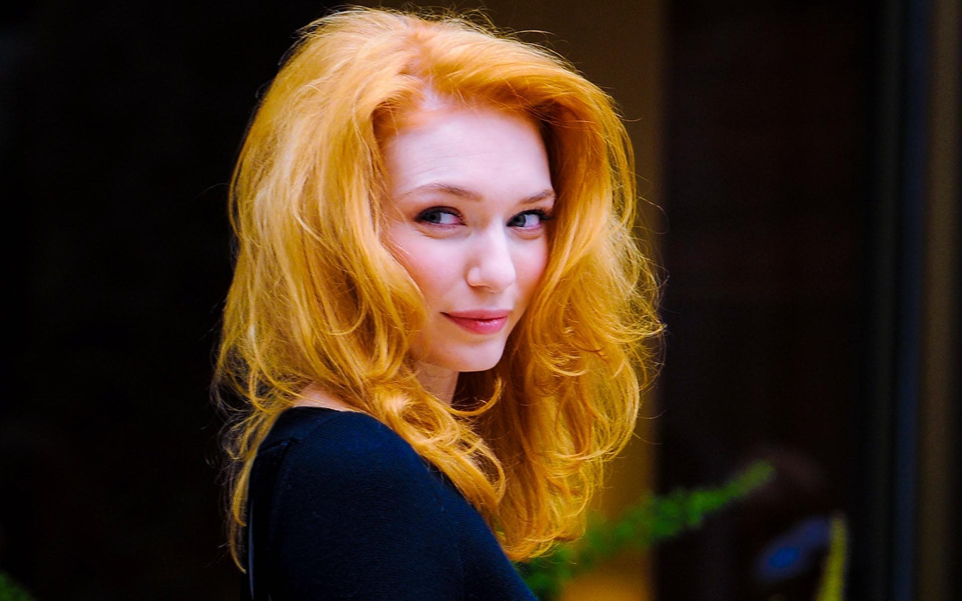 Melhores papéis de parede de Eleanor Tomlinson para tela do telefone