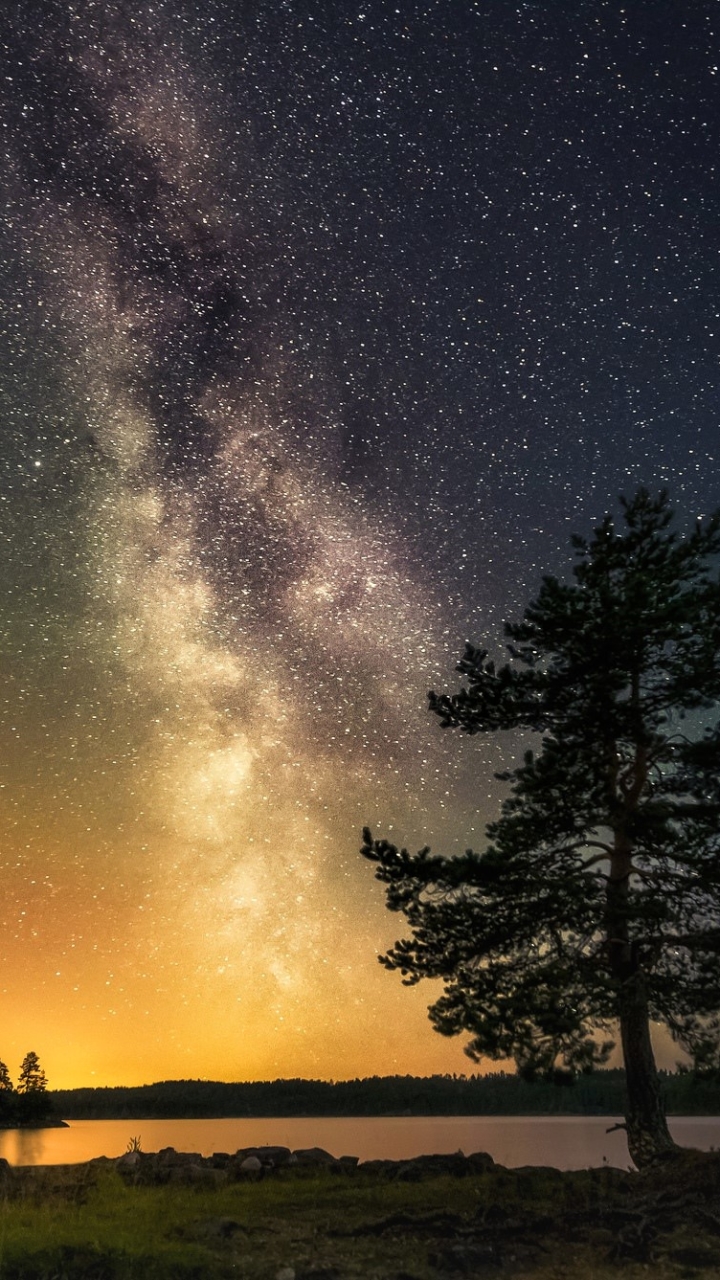 Download mobile wallpaper Sky, Stars, Night, Starry Sky, Milky Way, Galaxy, Sci Fi for free.