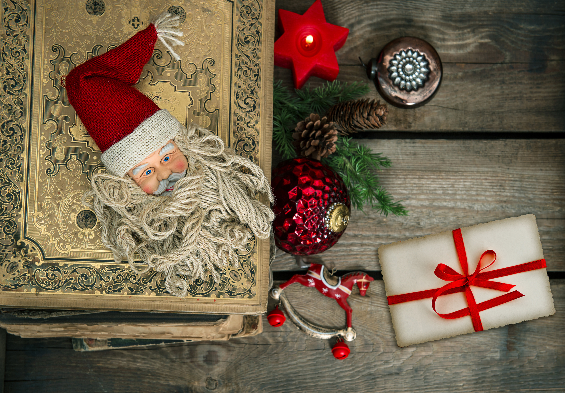 Téléchargez des papiers peints mobile Père Noël, Noël, Vacances, Jouet, Cadeau, Décorations De Noël, Bougie gratuitement.