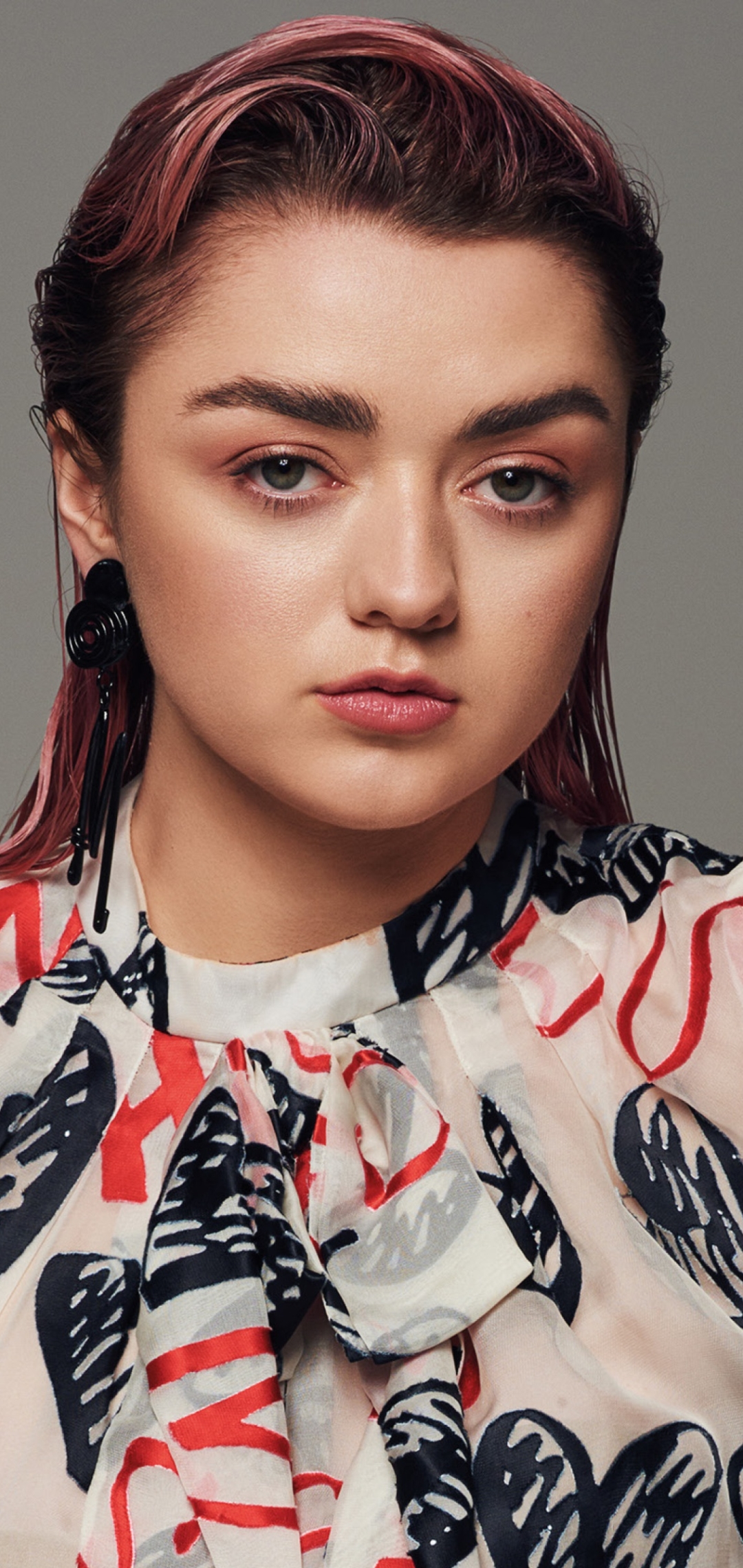 Handy-Wallpaper Englisch, Brünette, Berühmtheiten, Darstellerin, Maisie Williams kostenlos herunterladen.