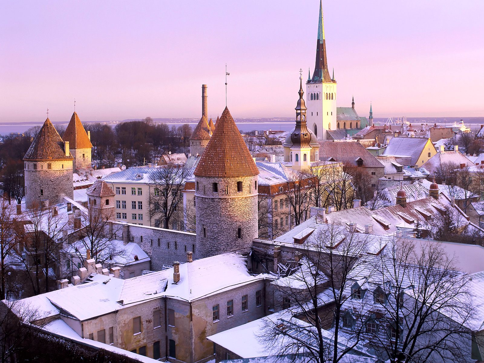 Die besten Tallinn-Hintergründe für den Telefonbildschirm