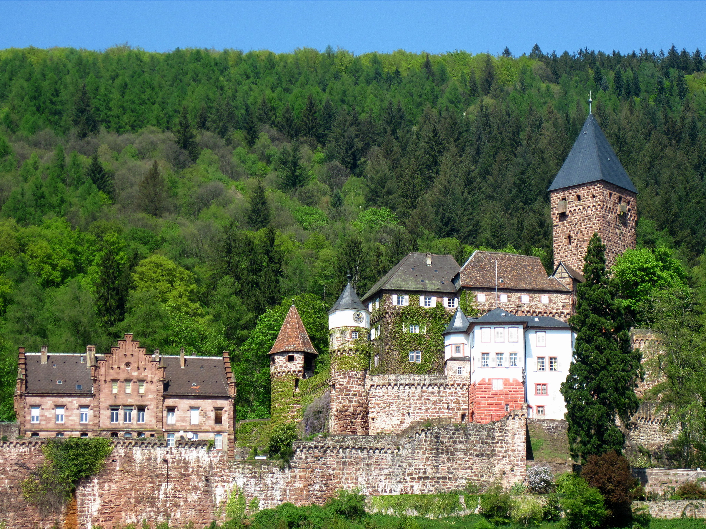 Descarga gratuita de fondo de pantalla para móvil de Hecho Por El Hombre, Castillo, Castillos.