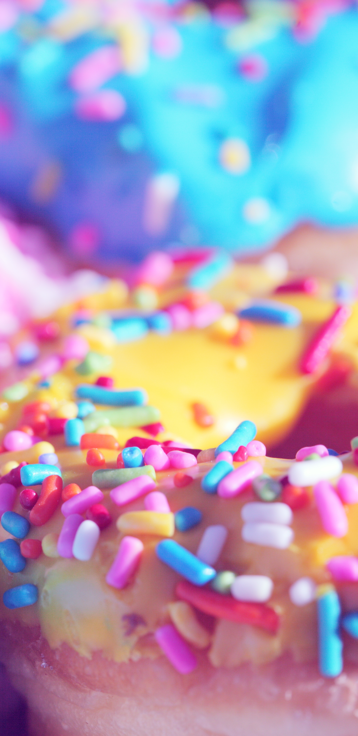 Download mobile wallpaper Food, Close Up, Sweets, Doughnut for free.