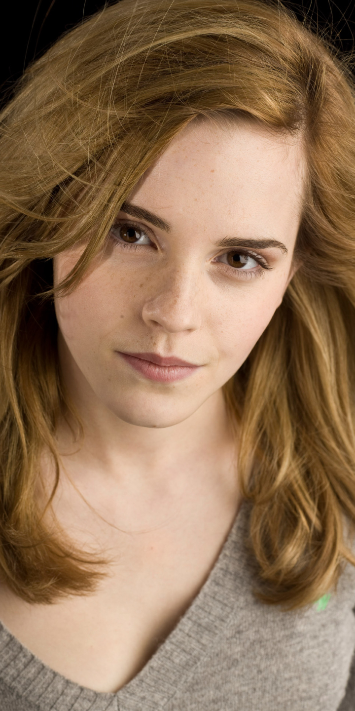 Download mobile wallpaper Celebrity, Emma Watson for free.