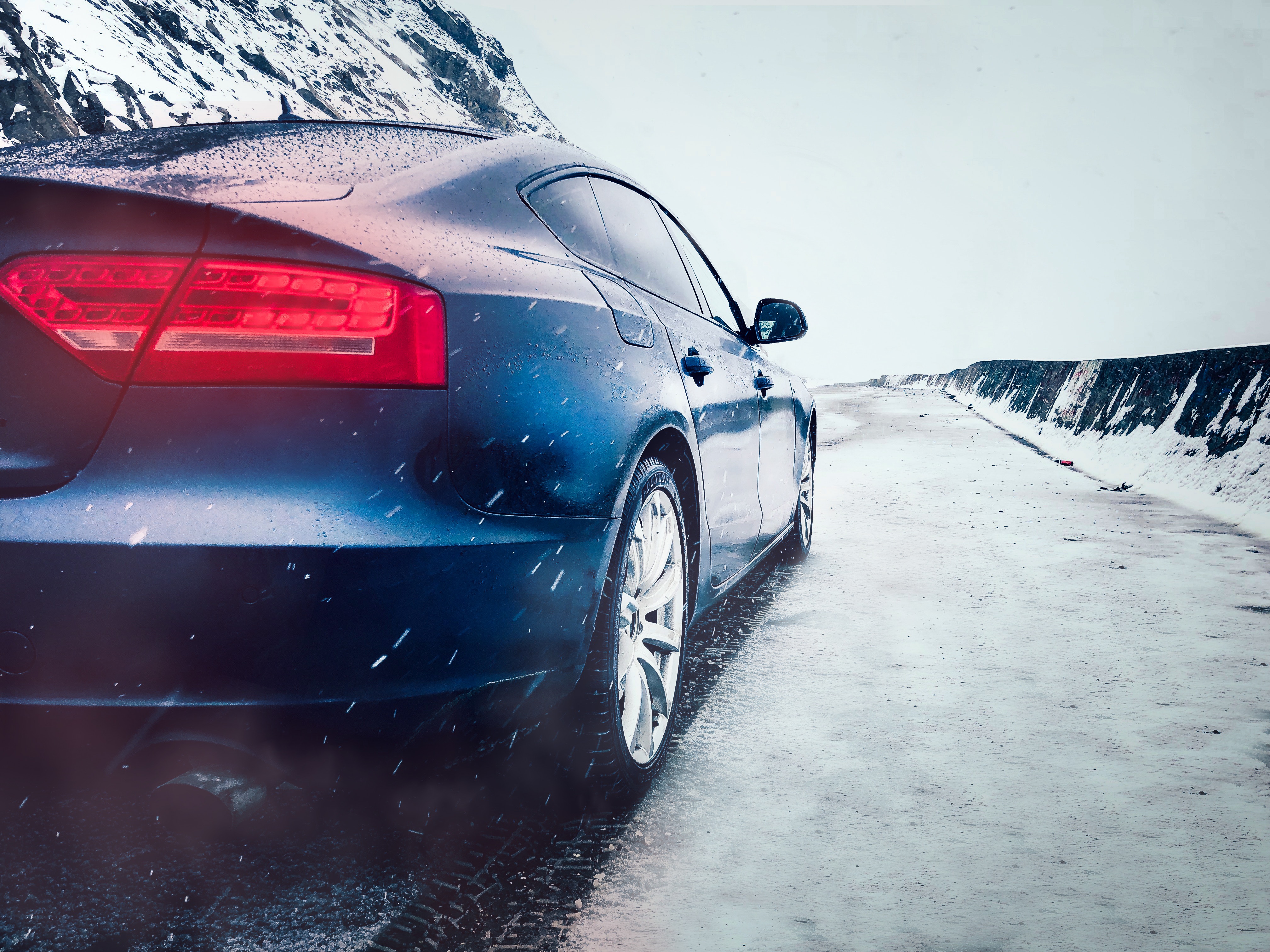 Download mobile wallpaper Movement, Traffic, Snow, Car, Cars, Headlight for free.