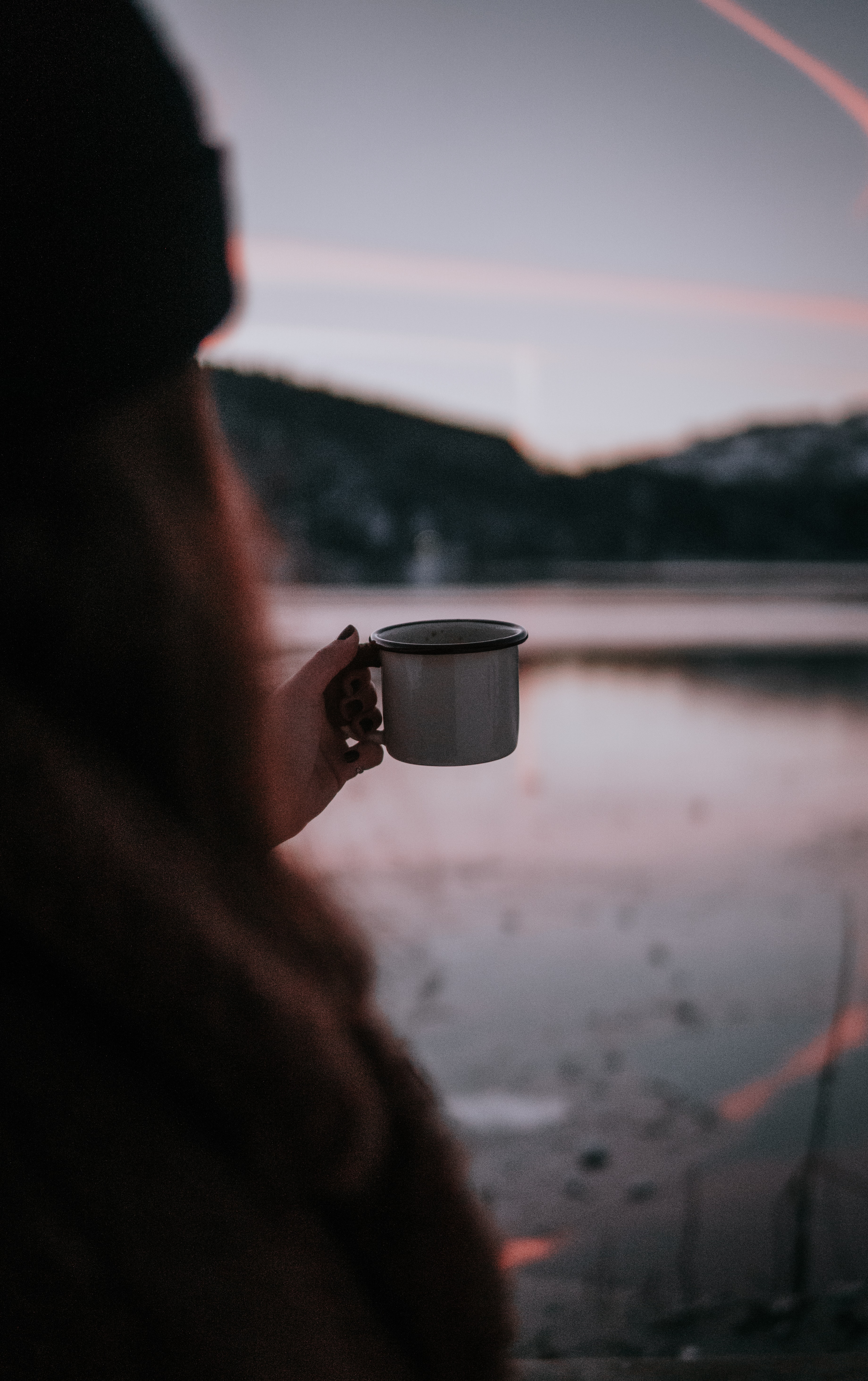 Free download wallpaper Lake, Miscellanea, Miscellaneous, Hand, Cup, Girl on your PC desktop