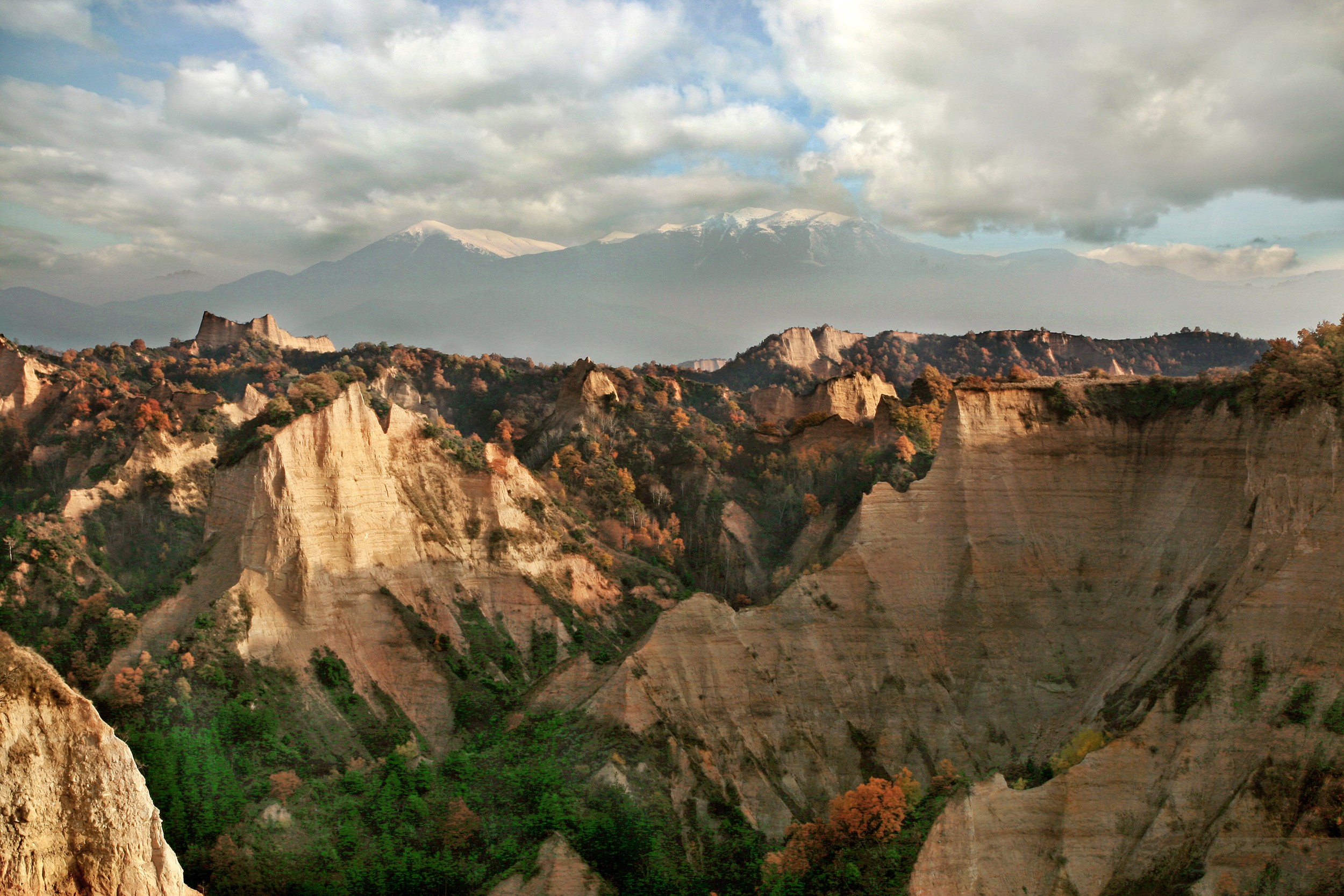 Download mobile wallpaper Mountains, Mountain, Earth for free.