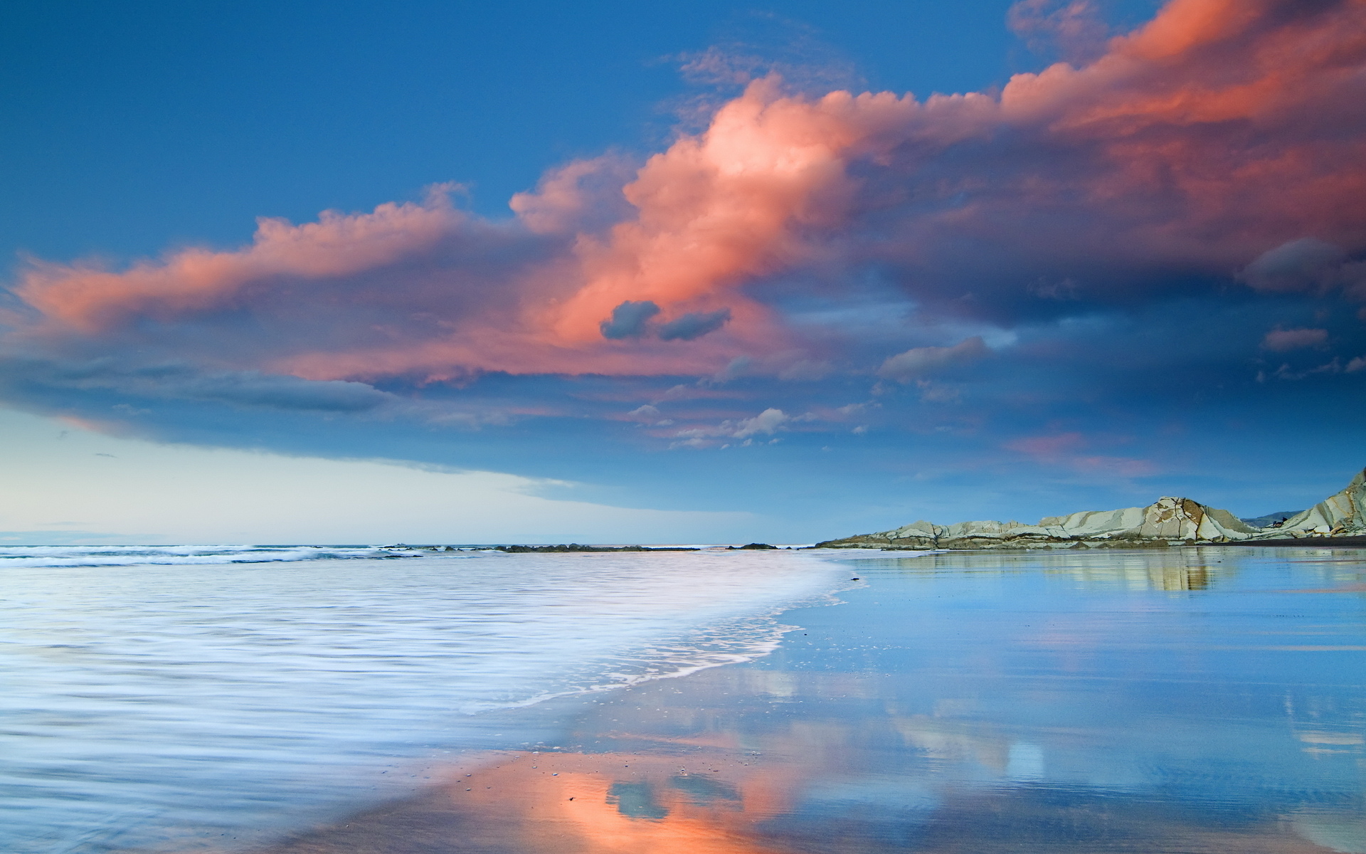 Free download wallpaper Sky, Sea, Beach, Reflection, Ocean, Earth, Cloud, Wave on your PC desktop
