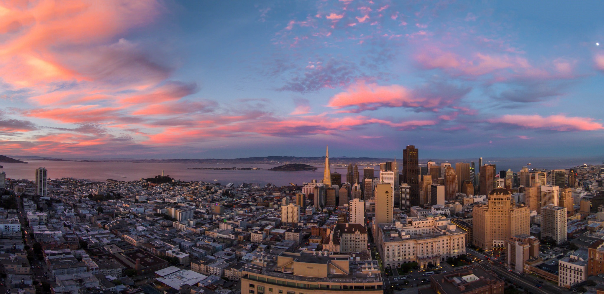 Handy-Wallpaper Städte, San Francisco, Sonnenuntergang, Menschengemacht, Großstadt kostenlos herunterladen.