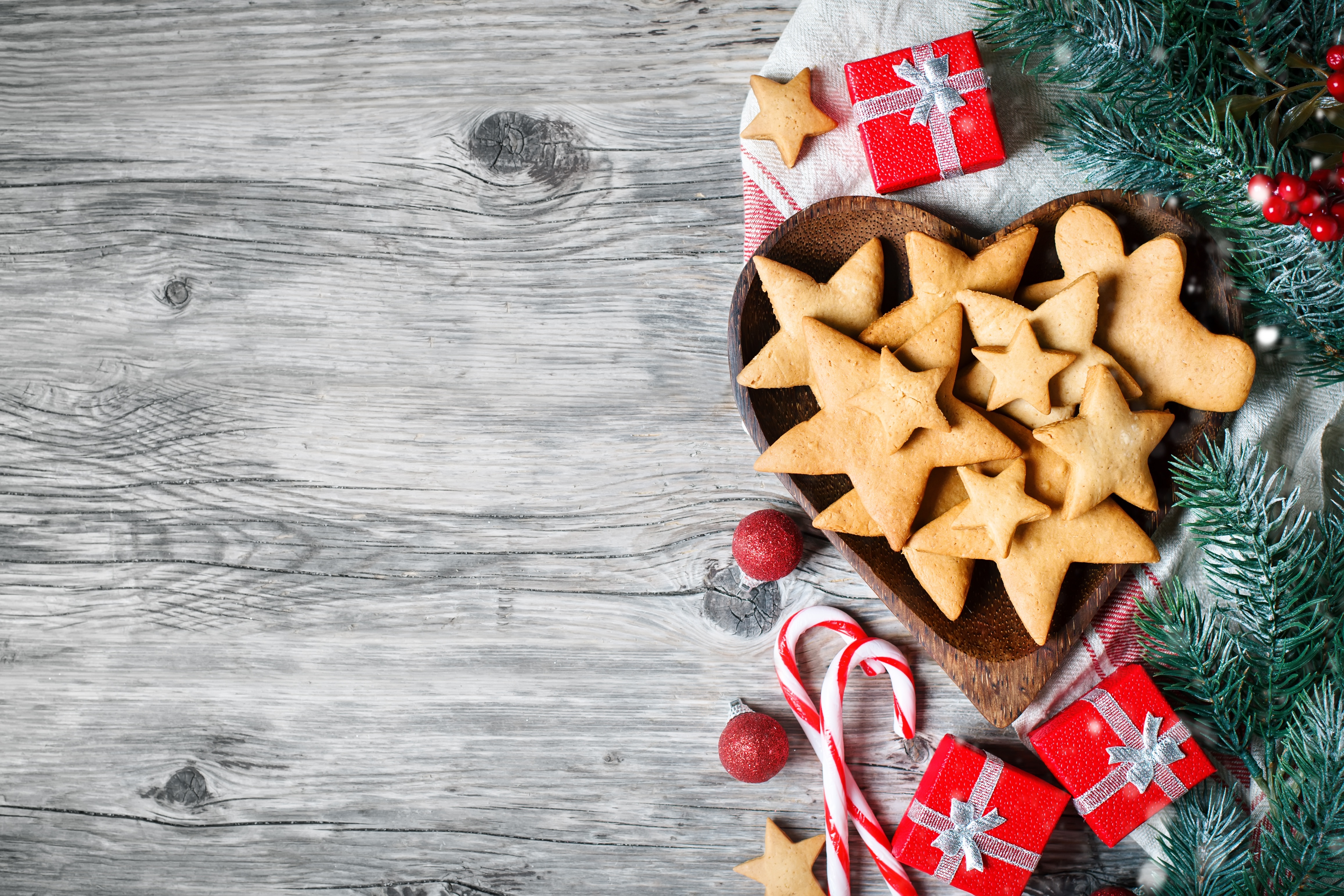 Téléchargez des papiers peints mobile Nourriture, Noël, Biscuit, En Forme De Coeur gratuitement.