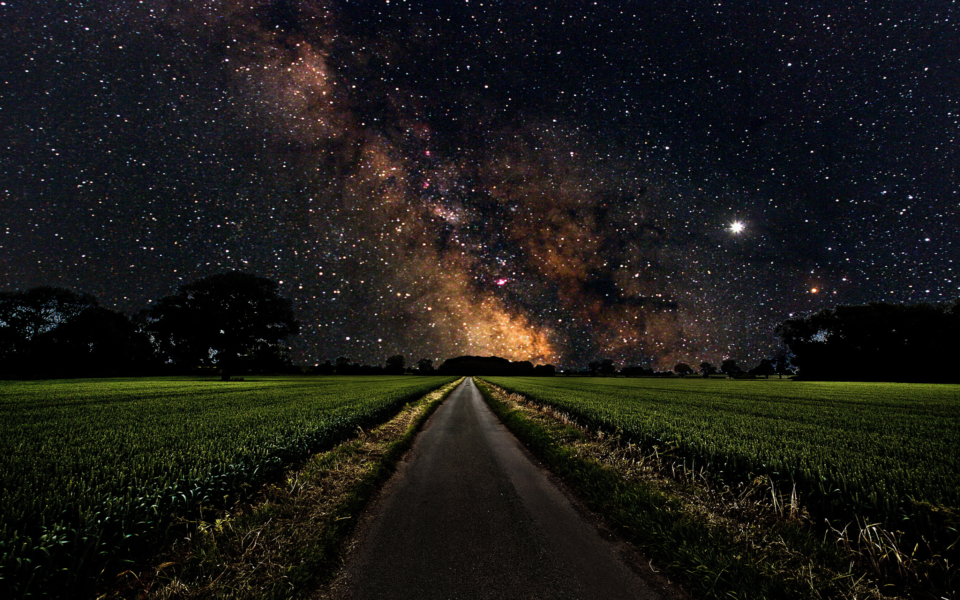Laden Sie das Sterne, Straße, Milchstraße, Nacht, Himmel, Menschengemacht, Sternenklarer Himmel-Bild kostenlos auf Ihren PC-Desktop herunter