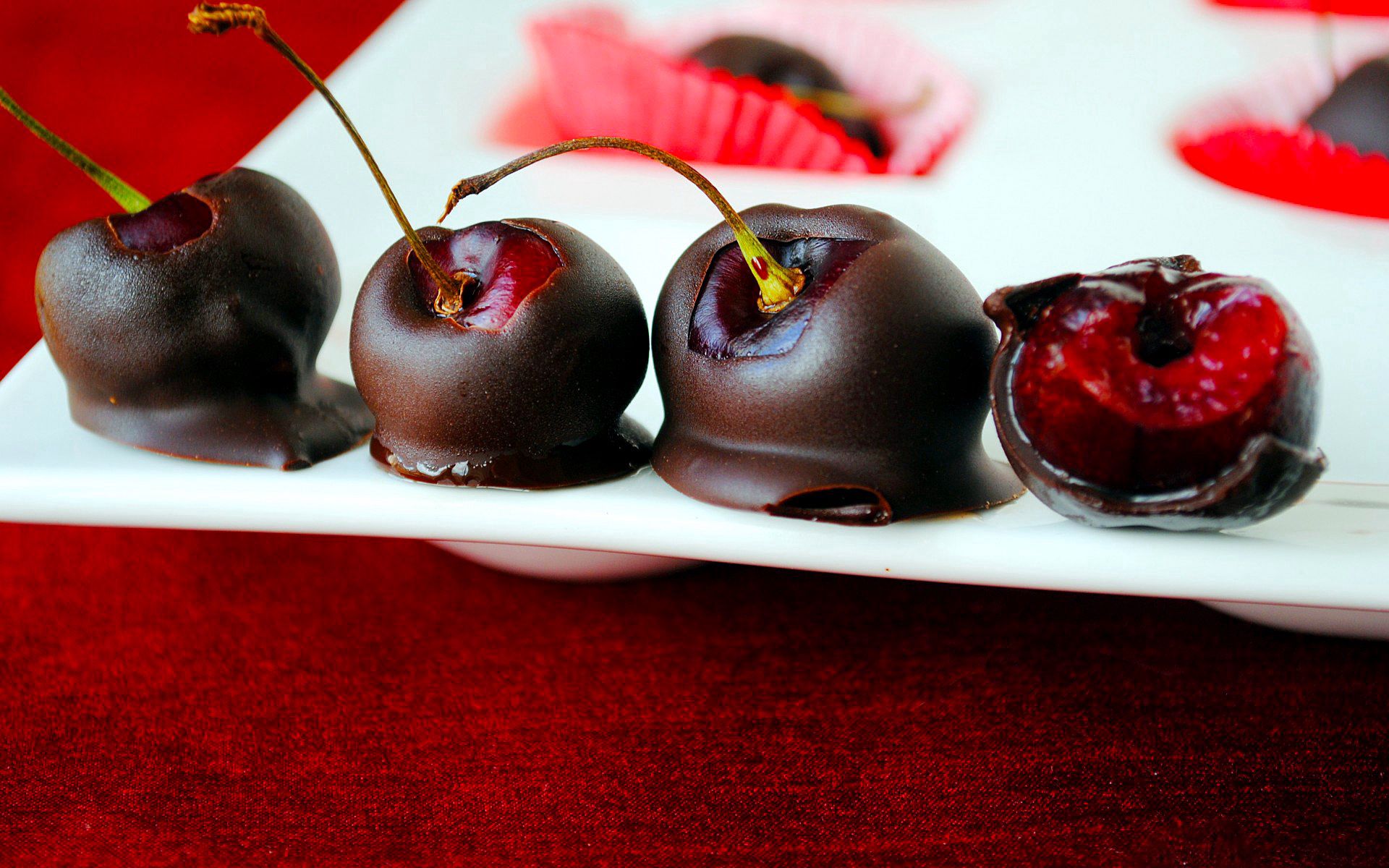 food, cherry, chocolate, berries, macro, handsomely, it's beautiful, sweetness