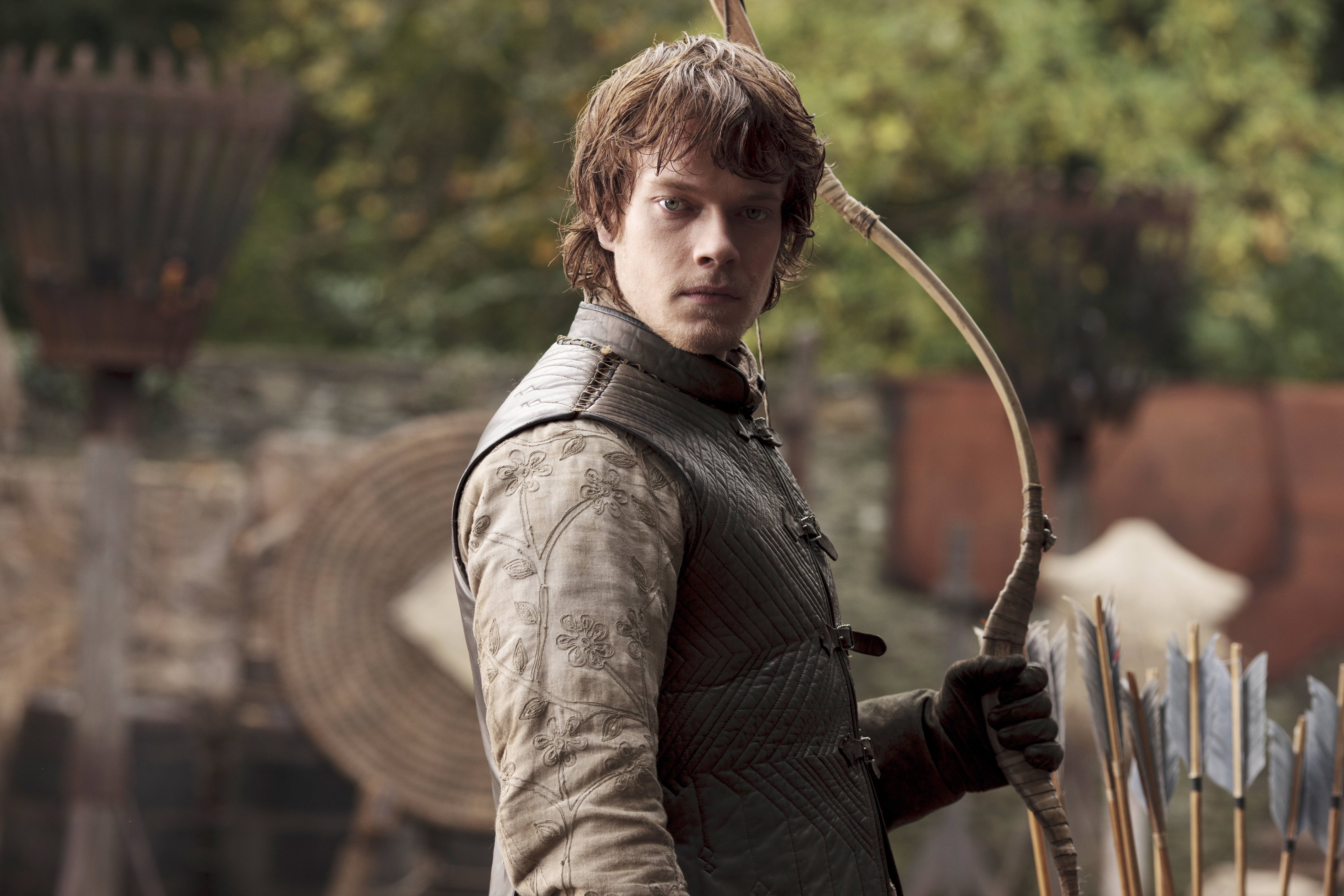 Download mobile wallpaper Game Of Thrones, Tv Show, Theon Greyjoy, Alfie Allen for free.