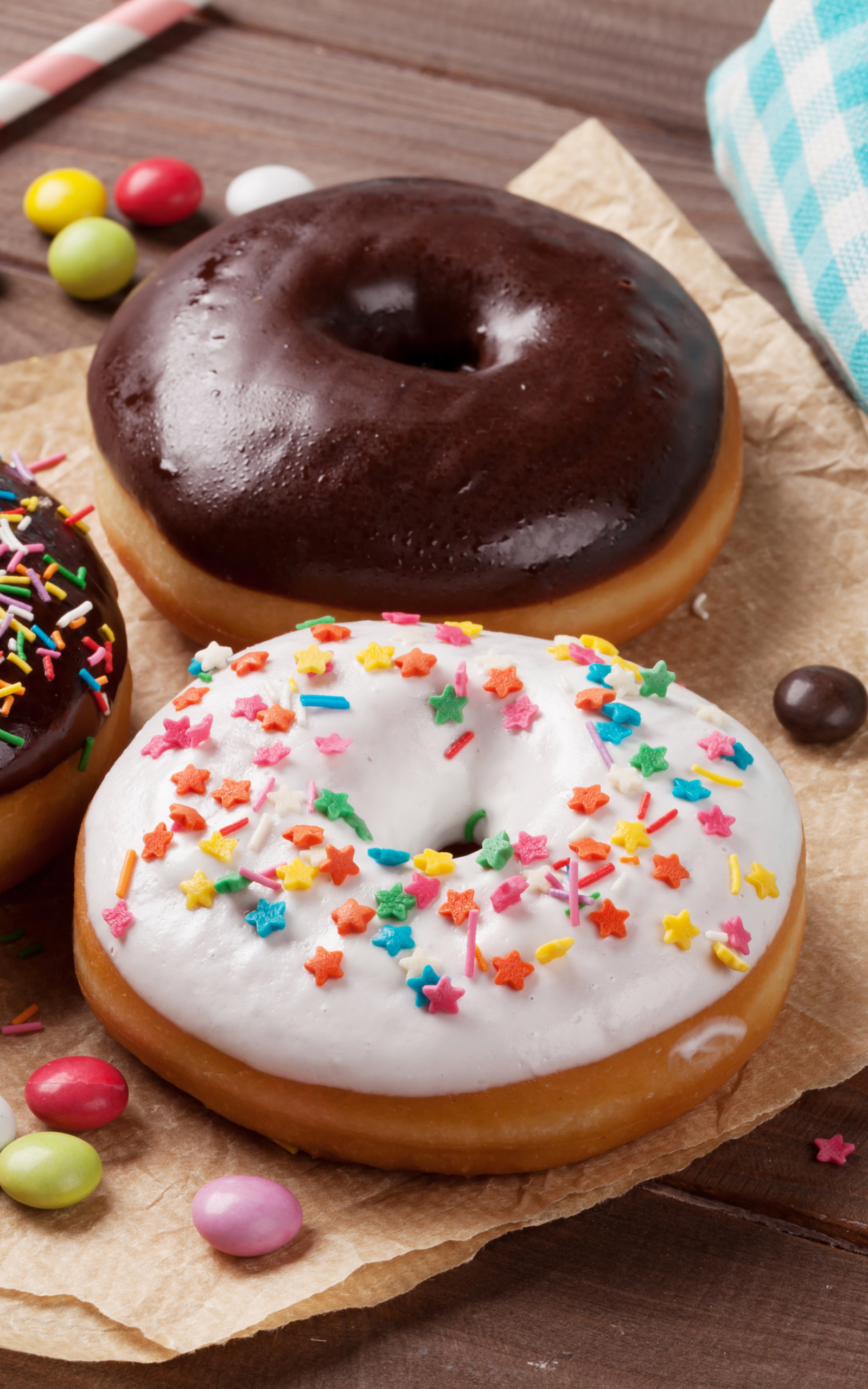 Download mobile wallpaper Food, Sweets, Doughnut, Candy for free.