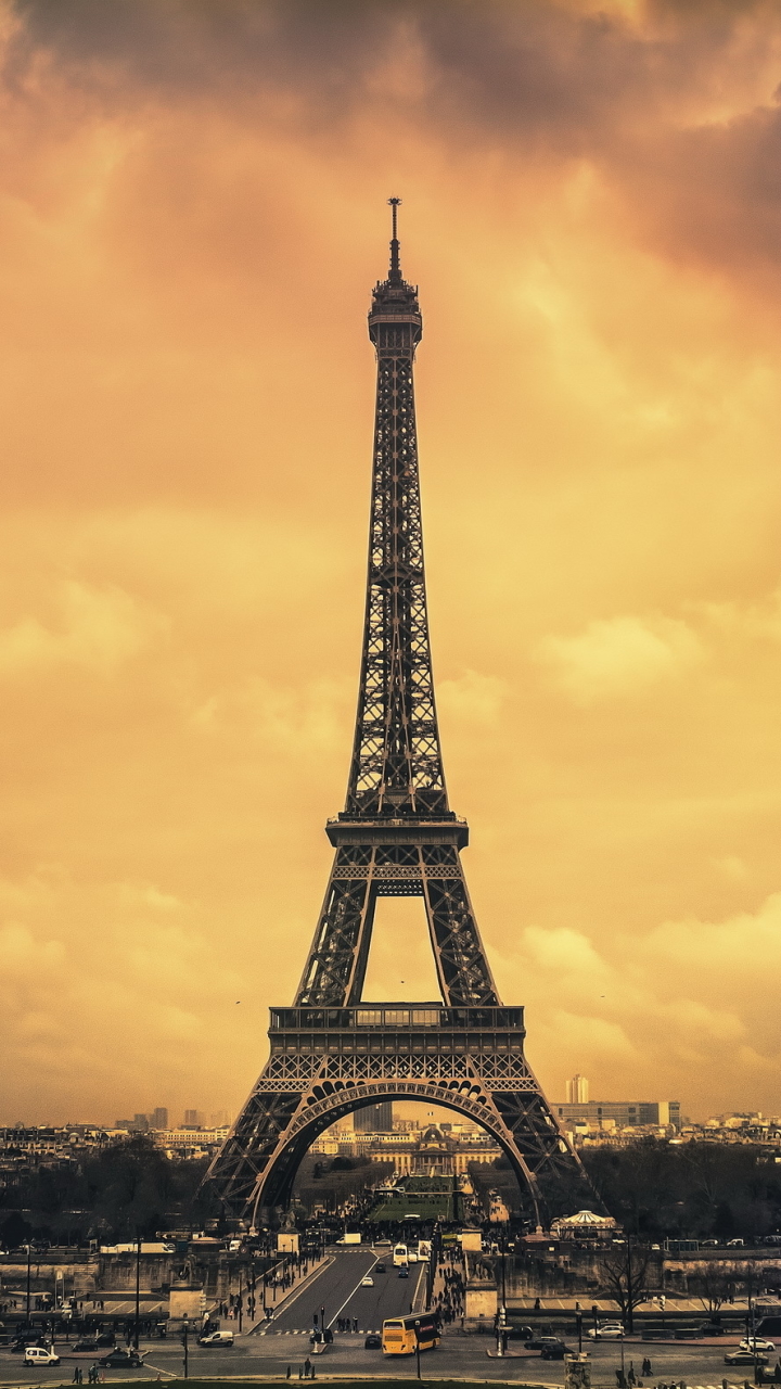 Handy-Wallpaper Paris, Eiffelturm, Stadt, Stadtbild, Wolke, Monument, Monumente, Menschengemacht, Großstadt kostenlos herunterladen.