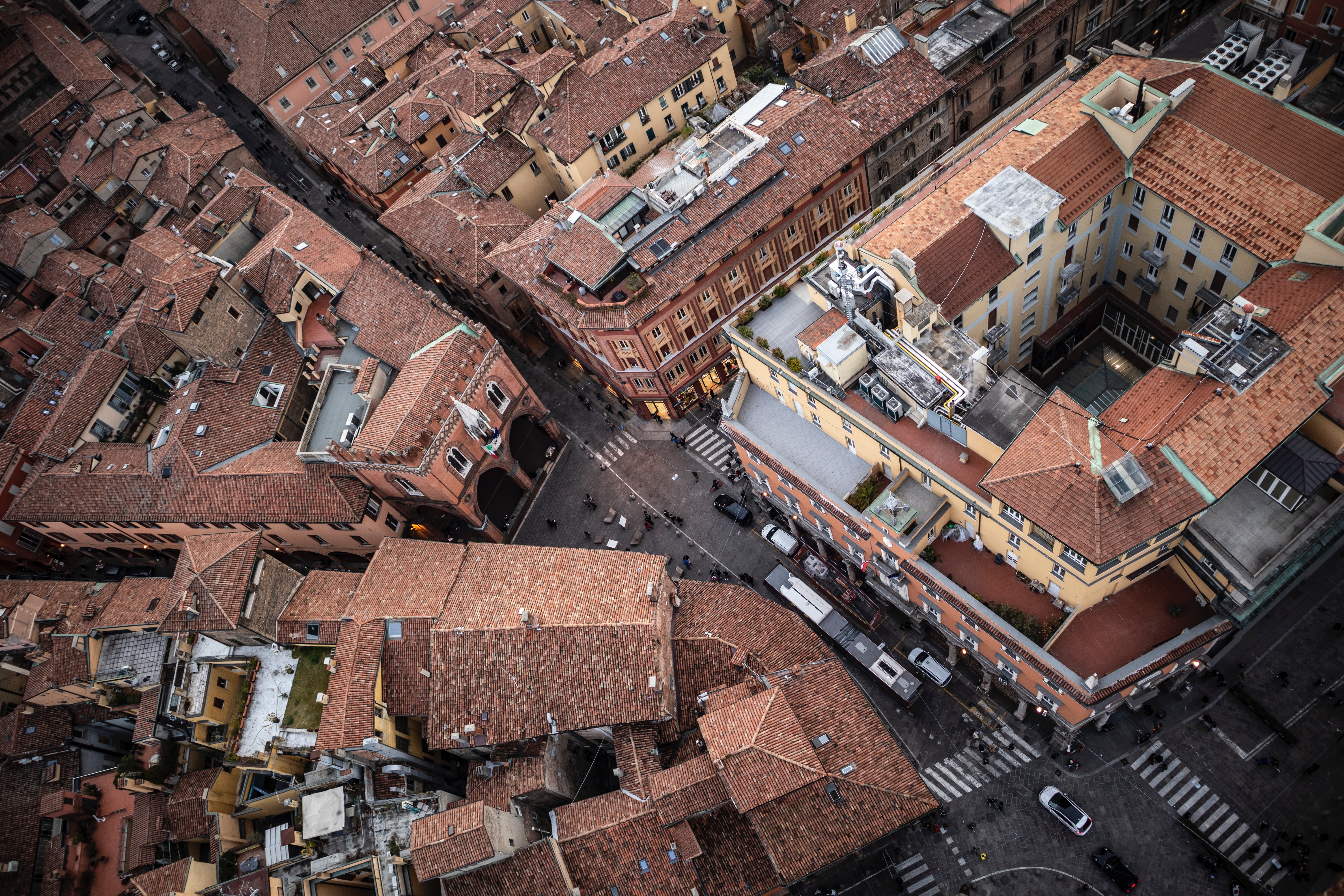 無料モバイル壁紙都市, 上から見る, 屋根, 市, 通りをダウンロードします。