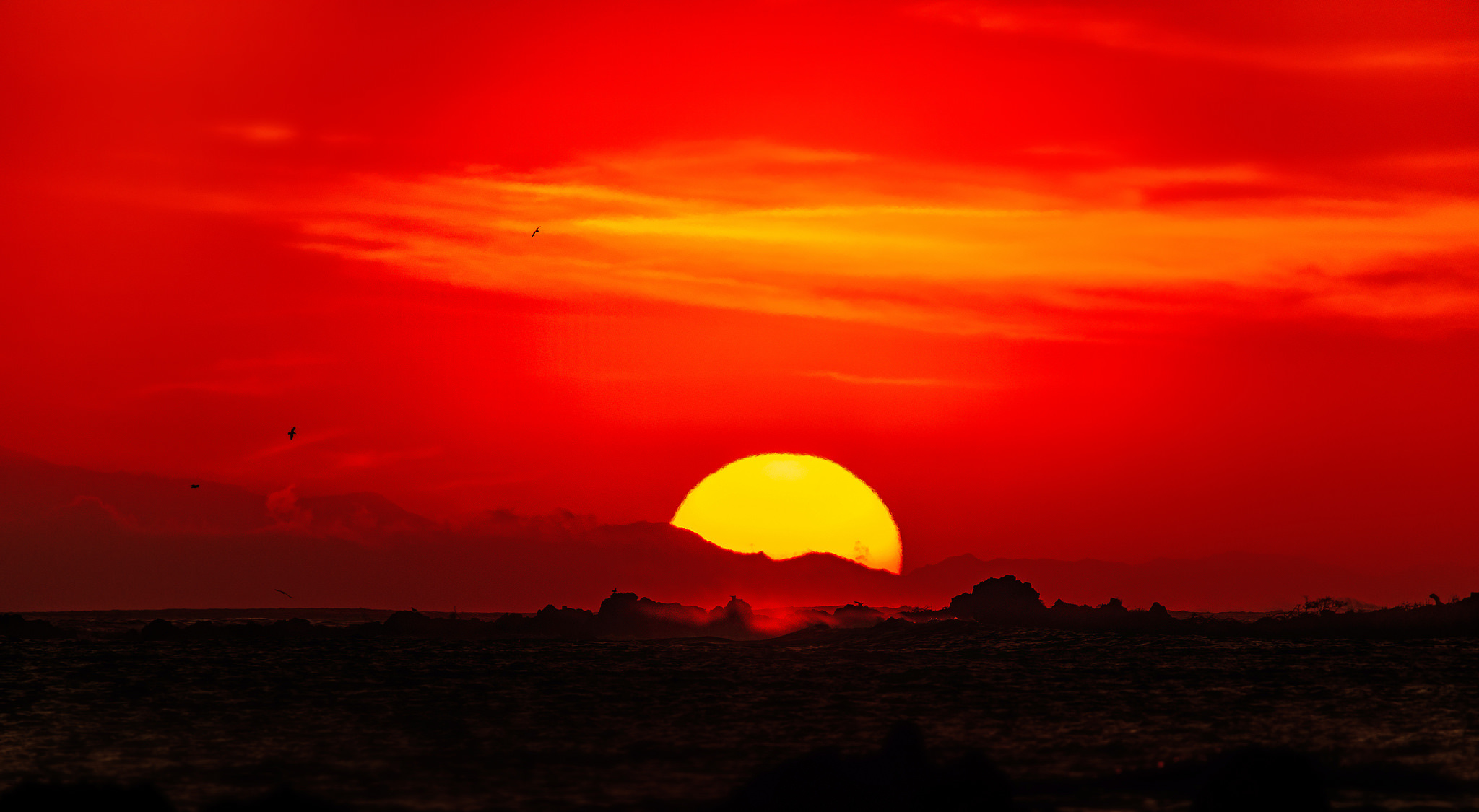 Download mobile wallpaper Nature, Sunset, Sky, Sun, Earth, Orange (Color) for free.