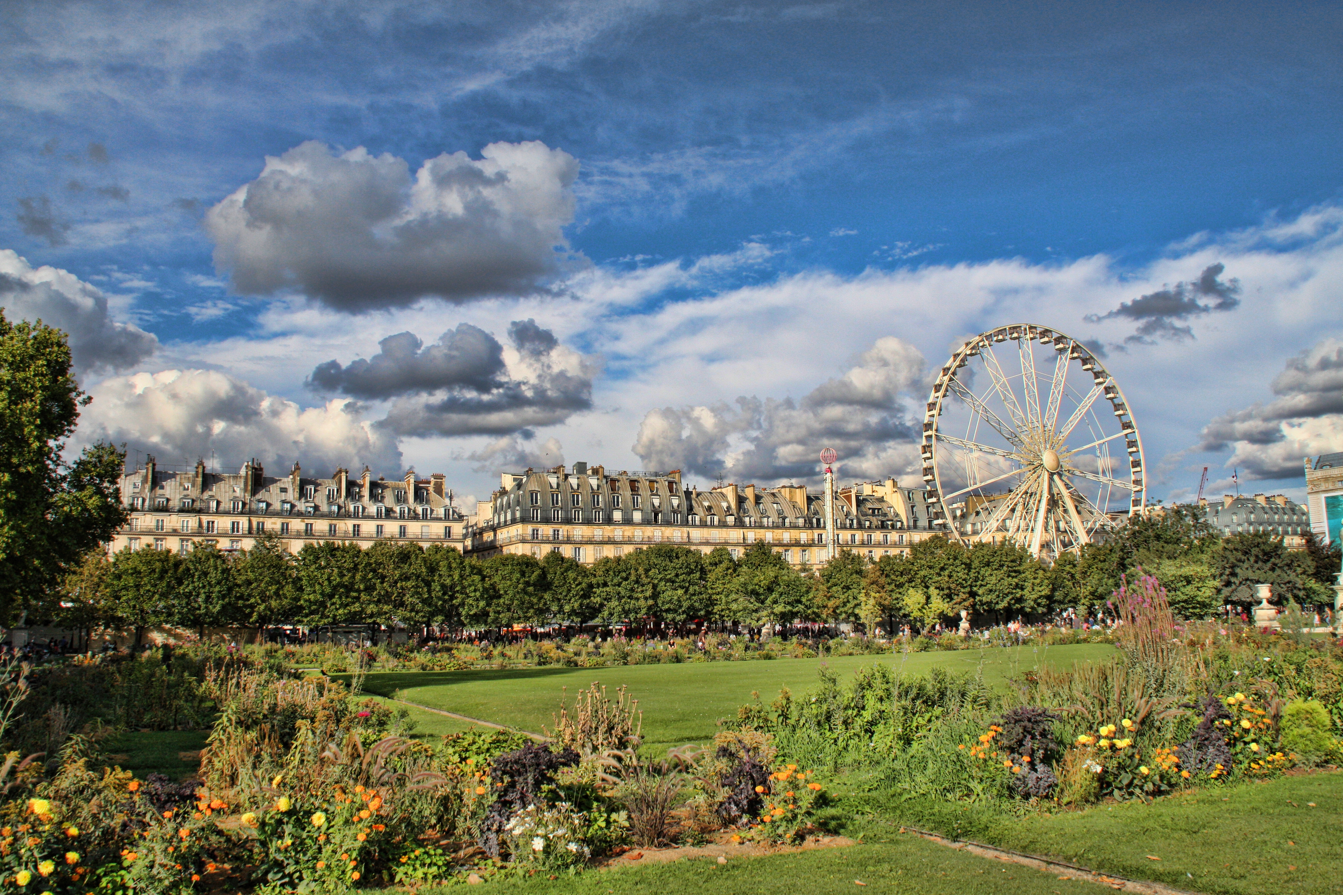 Laden Sie das Städte, Paris, Garten, Riesenrad, Menschengemacht-Bild kostenlos auf Ihren PC-Desktop herunter