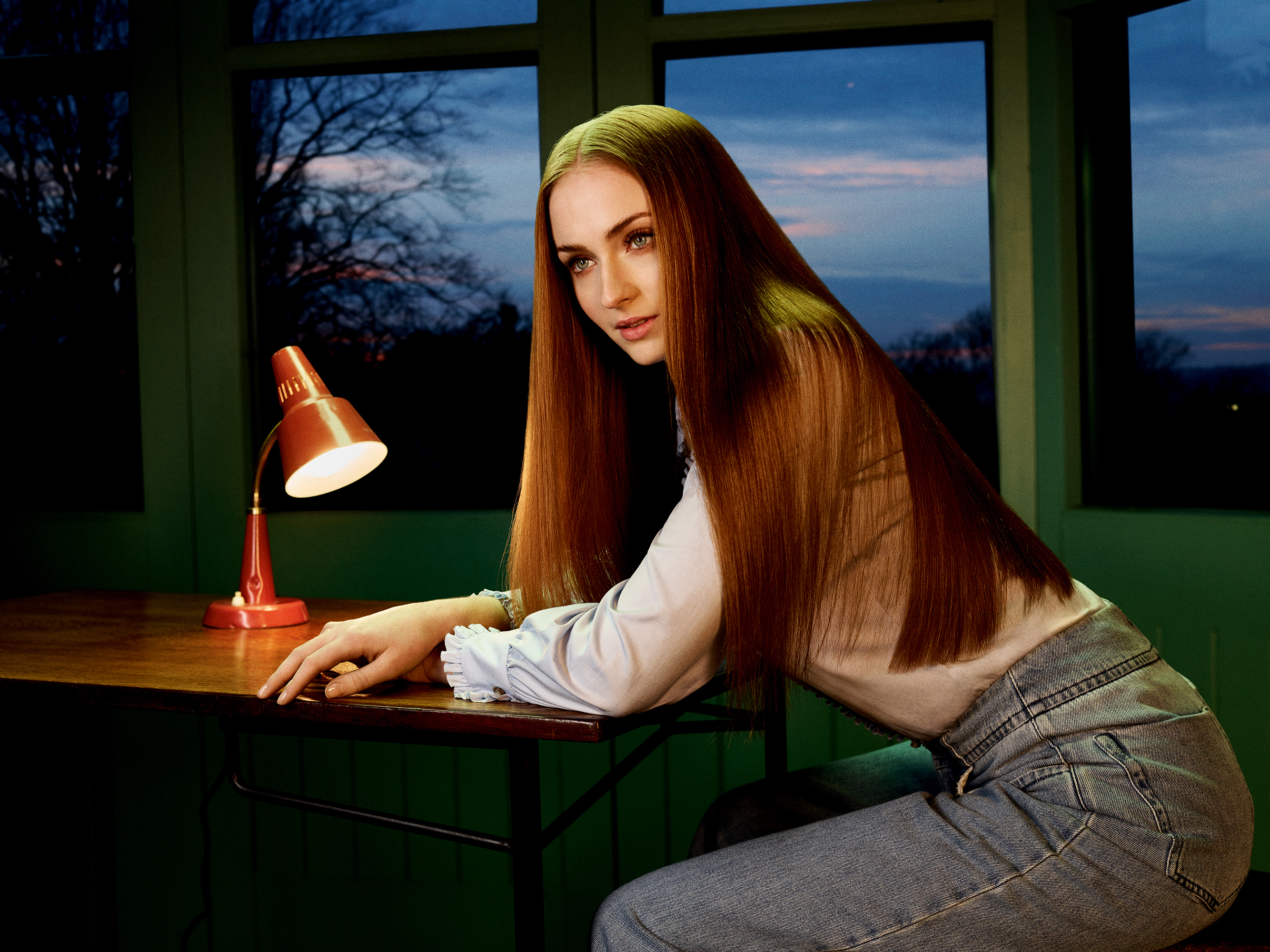 Download mobile wallpaper Redhead, English, Celebrity, Long Hair, Actress, Sophie Turner for free.