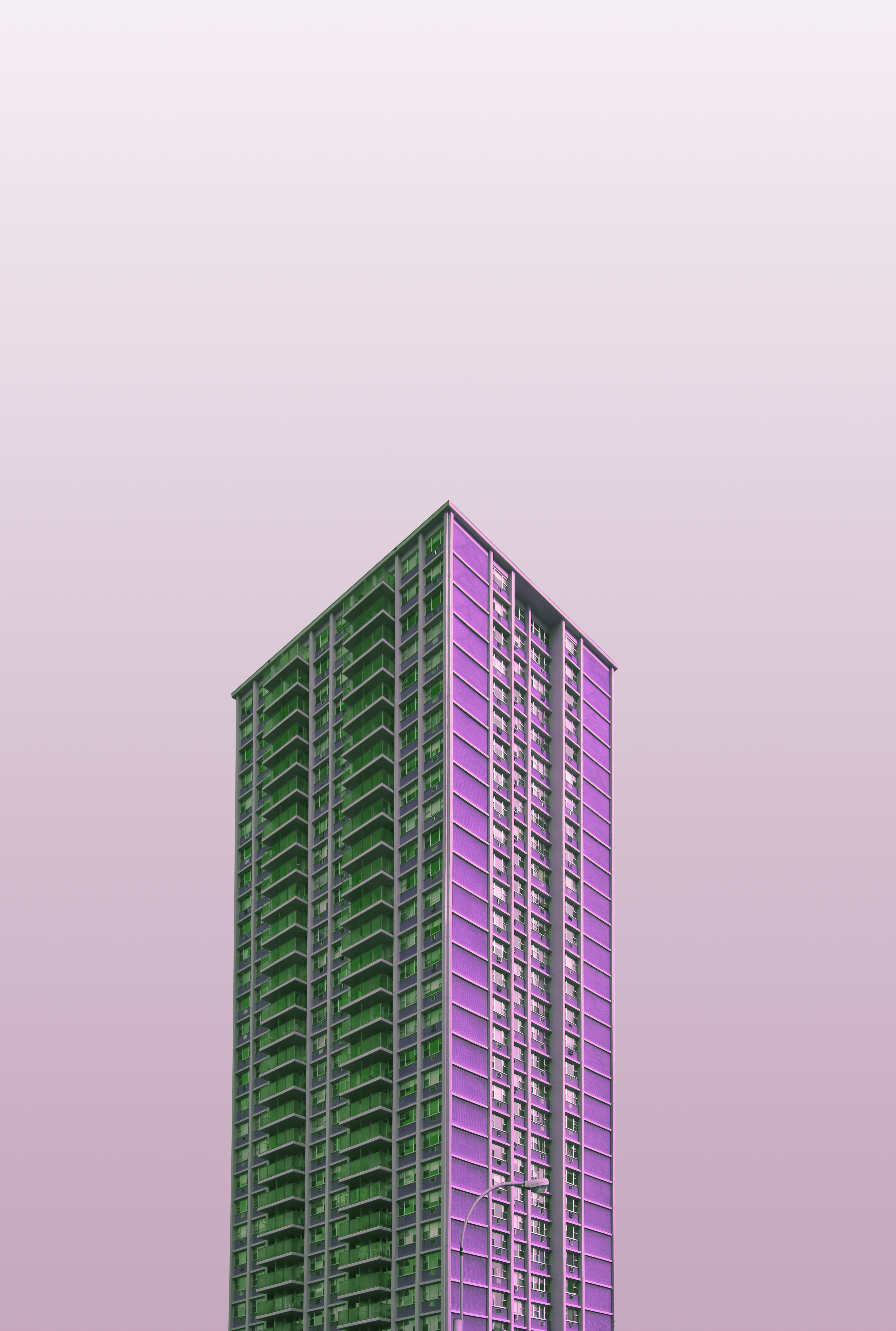 Descarga gratuita de fondo de pantalla para móvil de Rascacielos, Edificio, Arquitectura, Púrpura, Minimalismo, Violeta.