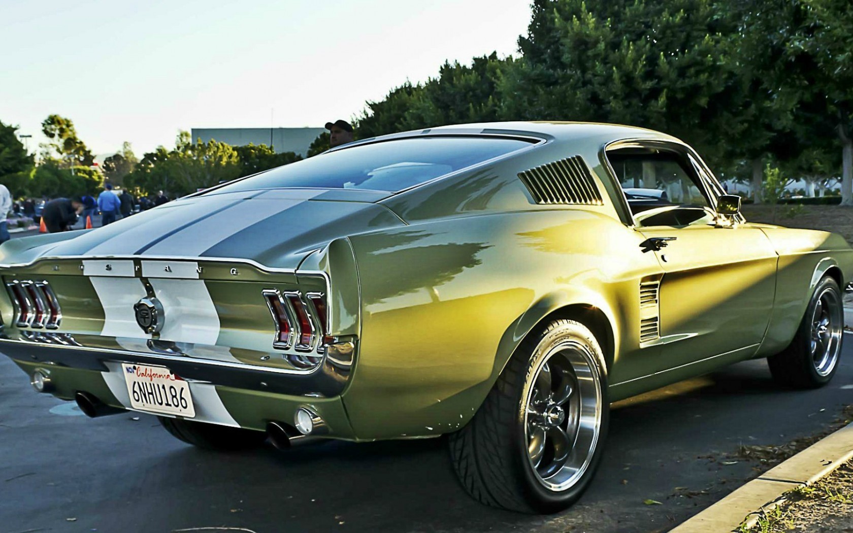 Download mobile wallpaper Green Car, Ford, Ford Mustang, Vehicles for free.